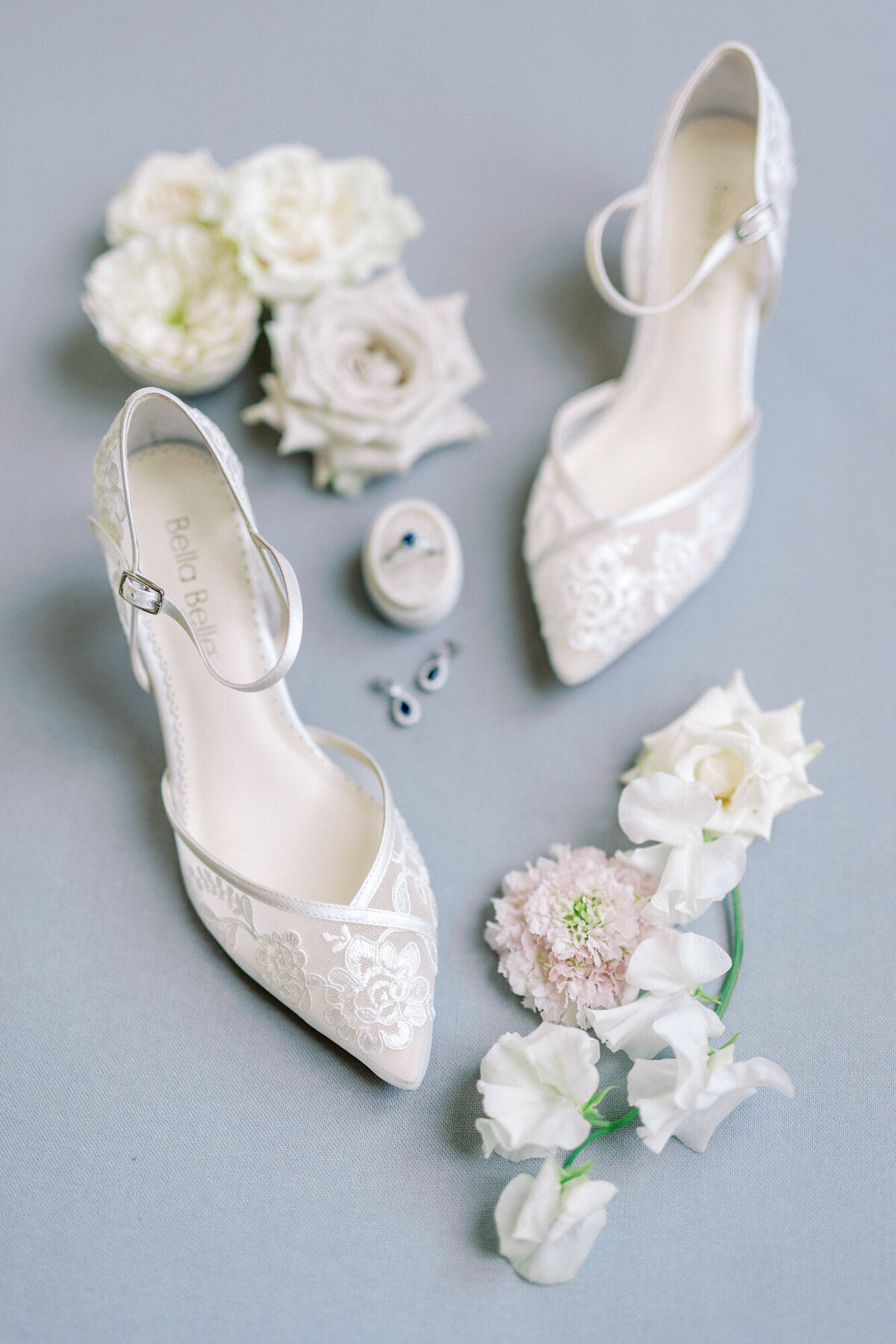 Maïlys Fortune Photography Husband Wife Wedding Weddings Photography France Switzerland Italy Timeless Dreamy Imagery Bilingual French English Destination Weddings Destination Wedding Provence French Riviera Paris Lake Como Tuscany12