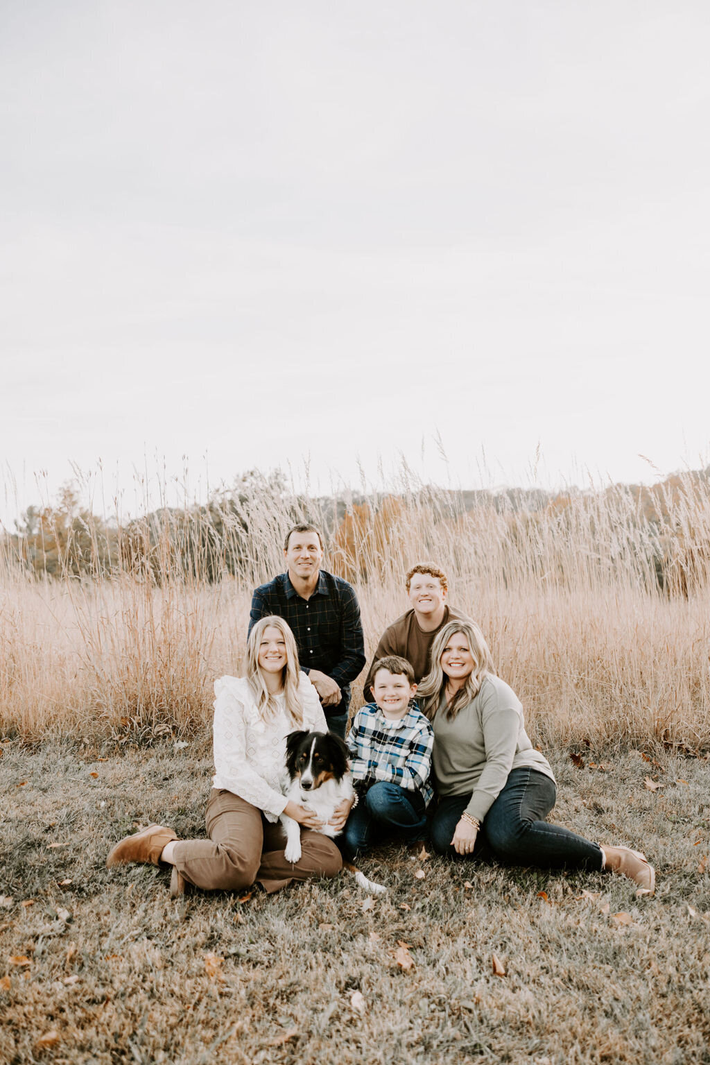 christina_ney_photography_wedding_engagement_lifestyle_photographer_dubuque_iowa_wedding_planning_assistance_adventurous_bold_laidback Family Photography24