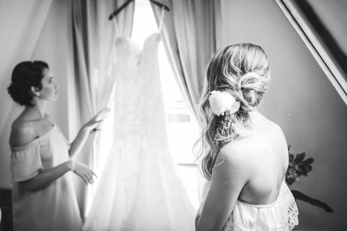 gettingready-13bw