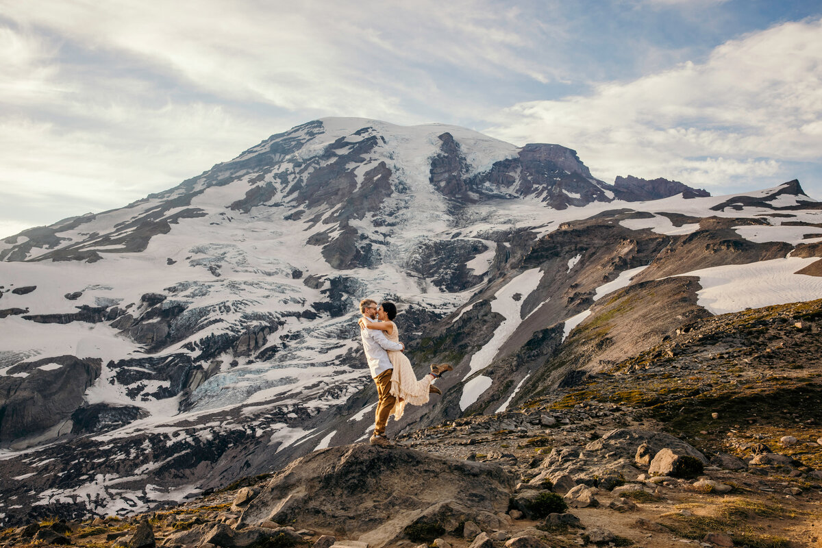 Seattle-adventure-wedding-photographer-James-Thomas-Long-Photography-169