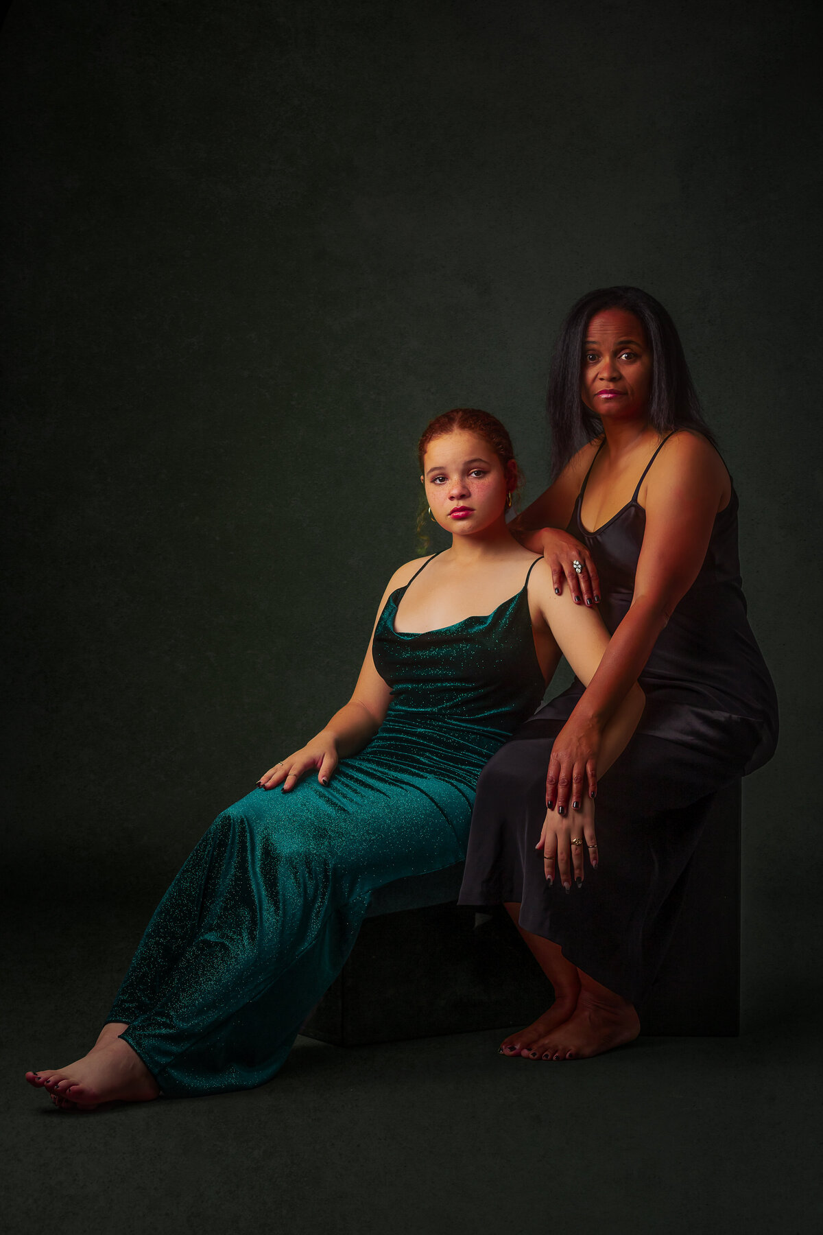 Kansas City studio portraits featuring classic hand-painted backdrops
