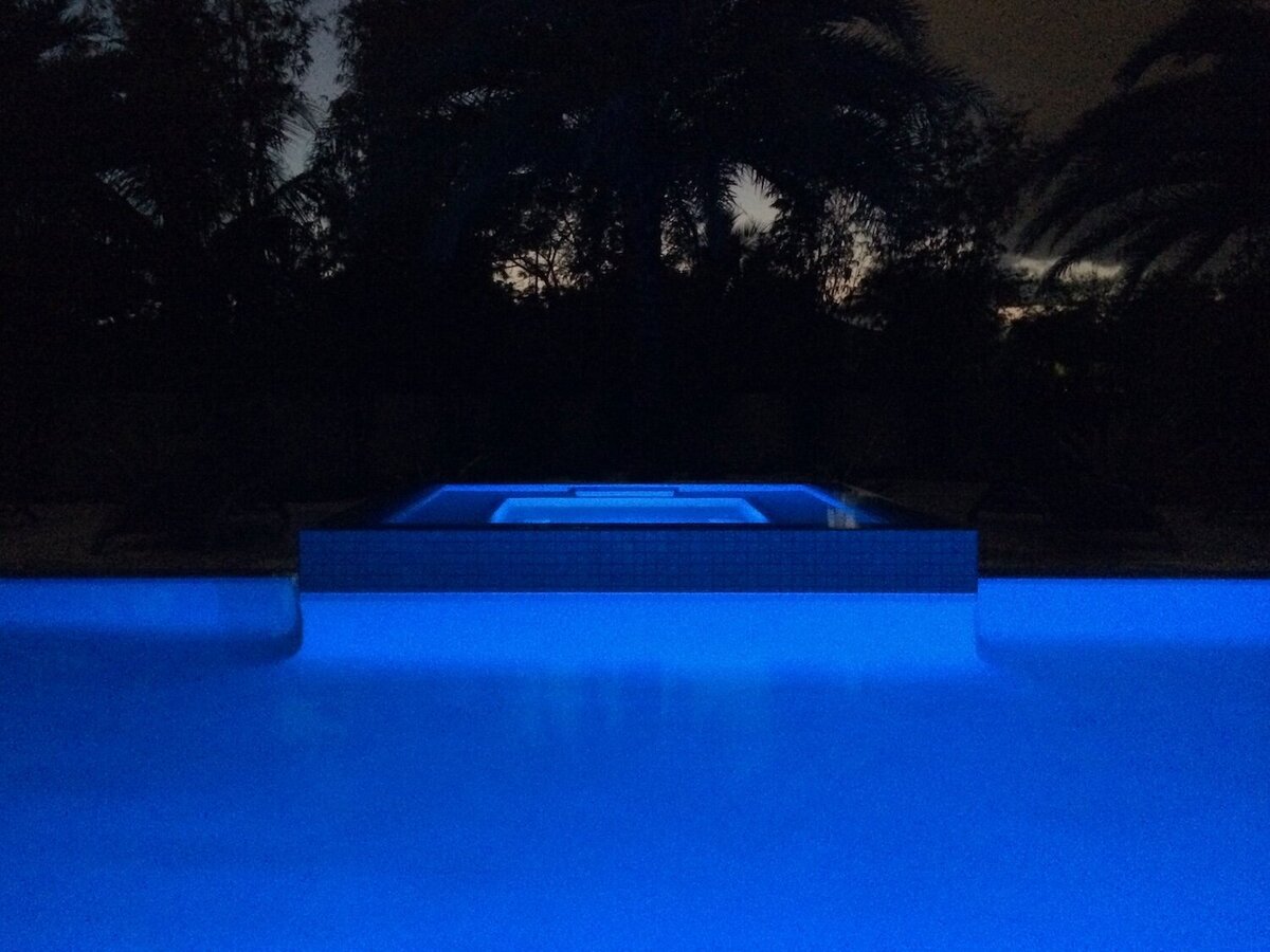 pool-and-spa-with-led-lights