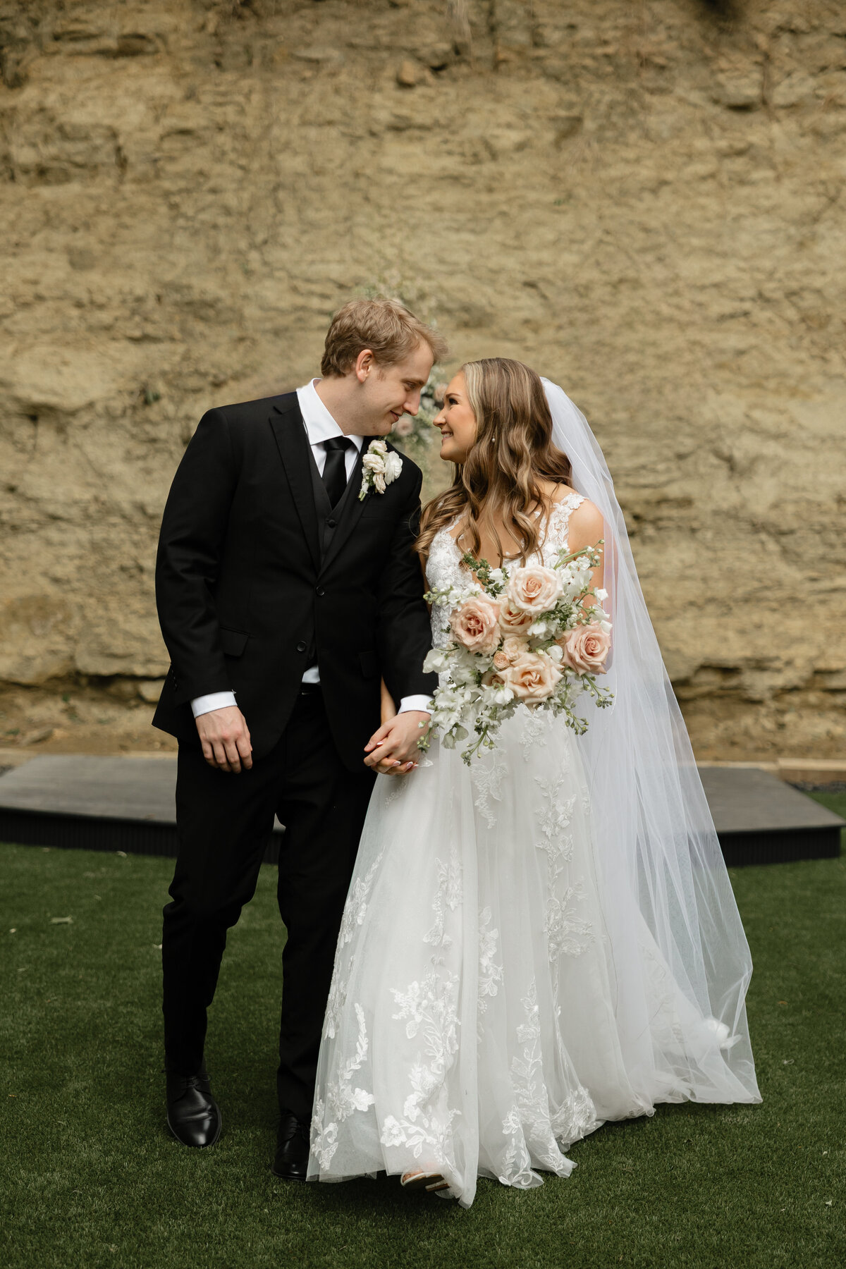 Katelyn and Josiah's Pepin, Wisconsin Wedding Photography-274