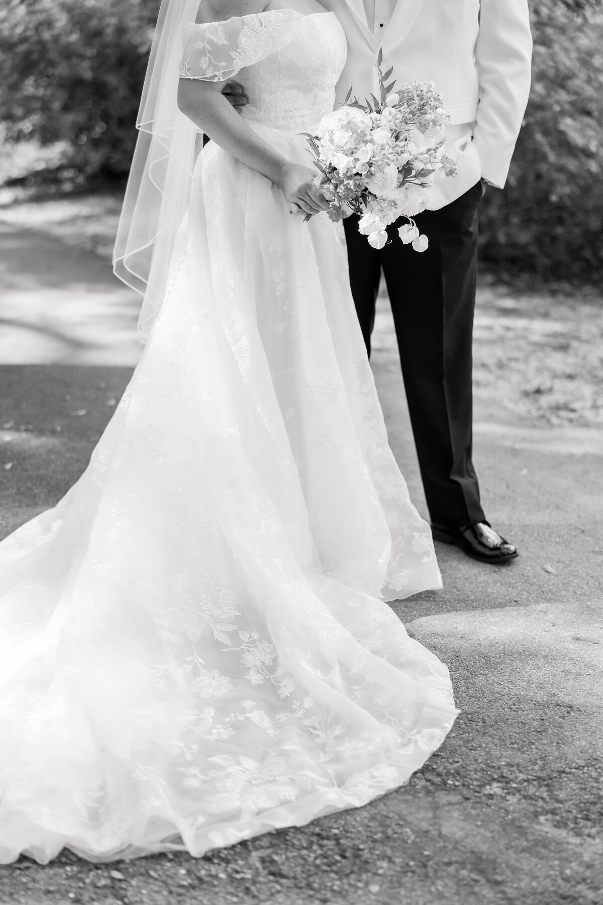 Morales_Wedding_First_Looks-308