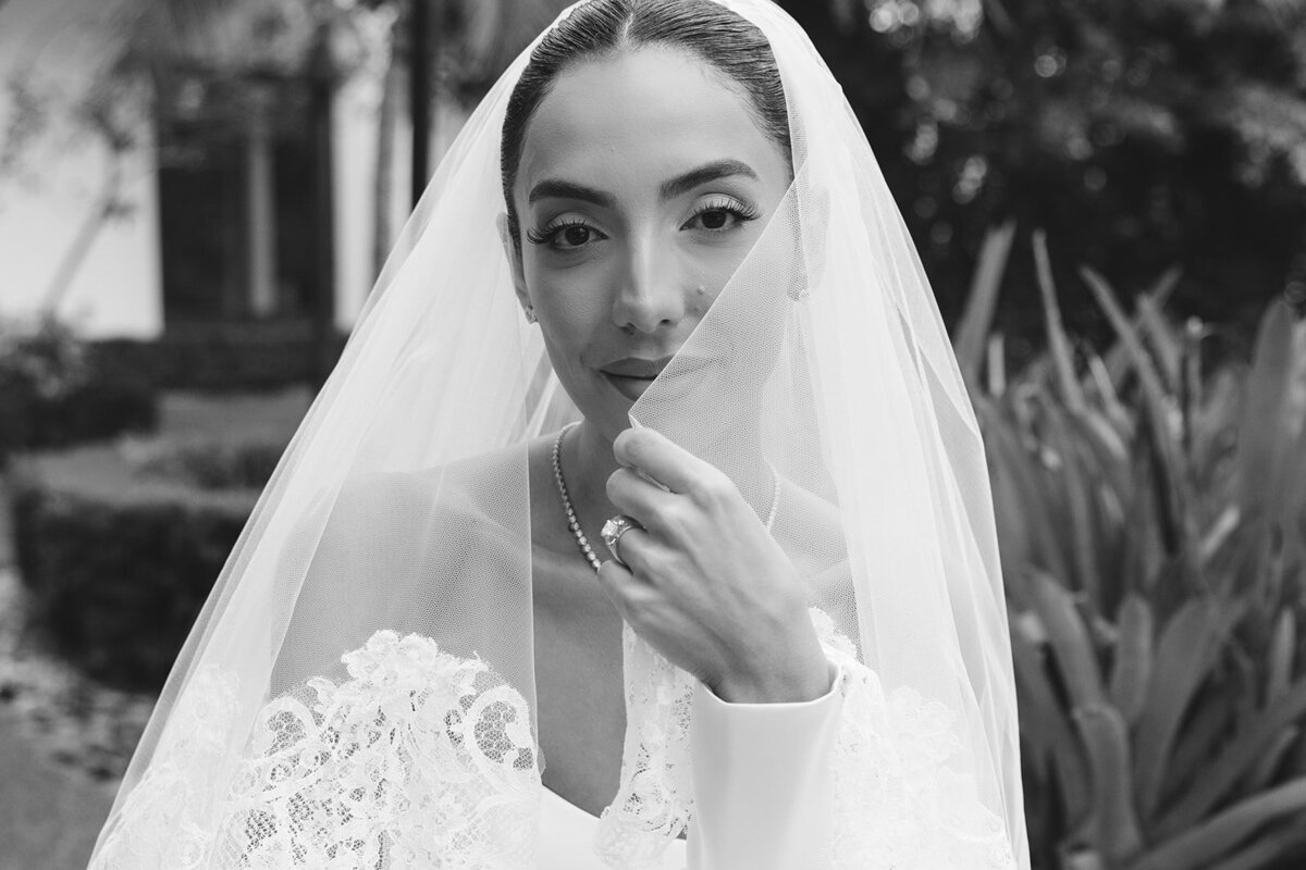 Bridal Portraits Lili Hod Wedding Dress Hacienda De Las Palmas Palm Beach, Florida Luxury Wedding-72_websize