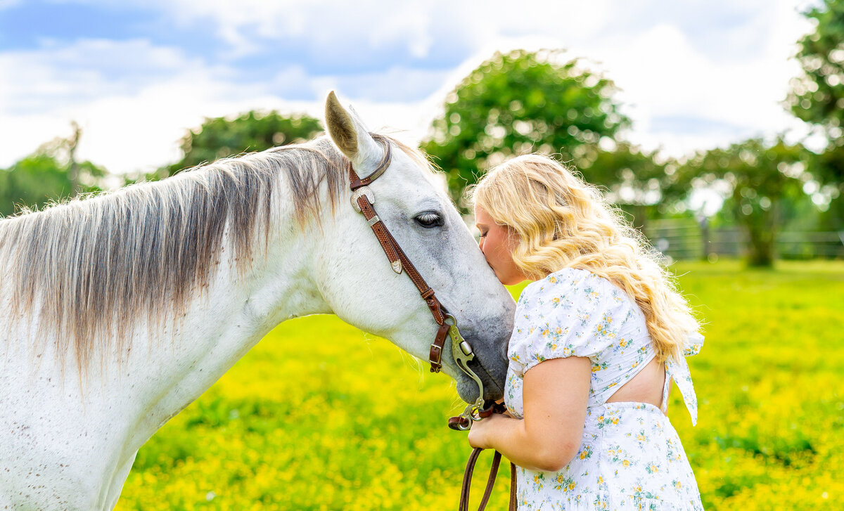 Leah Parrish Horse Mini Session Export-32 edited