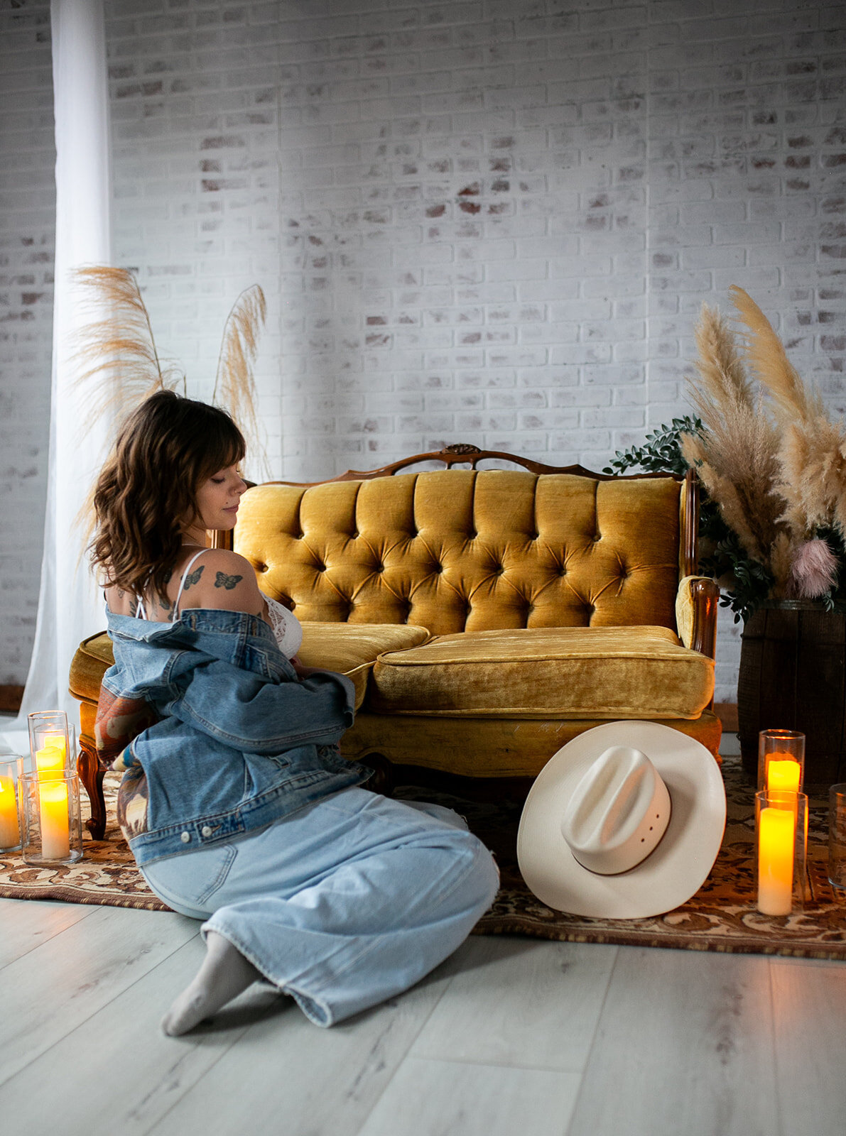 Western-Maternity-Boudoir-21