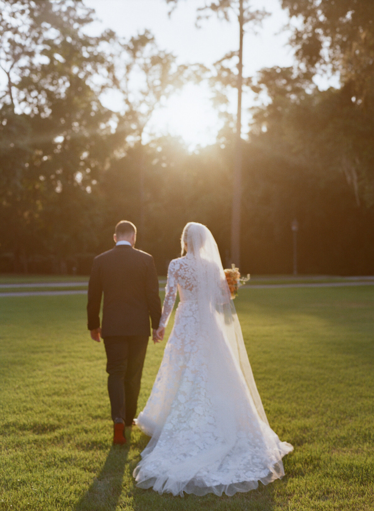 plametto-bluff-montage-wedding-68