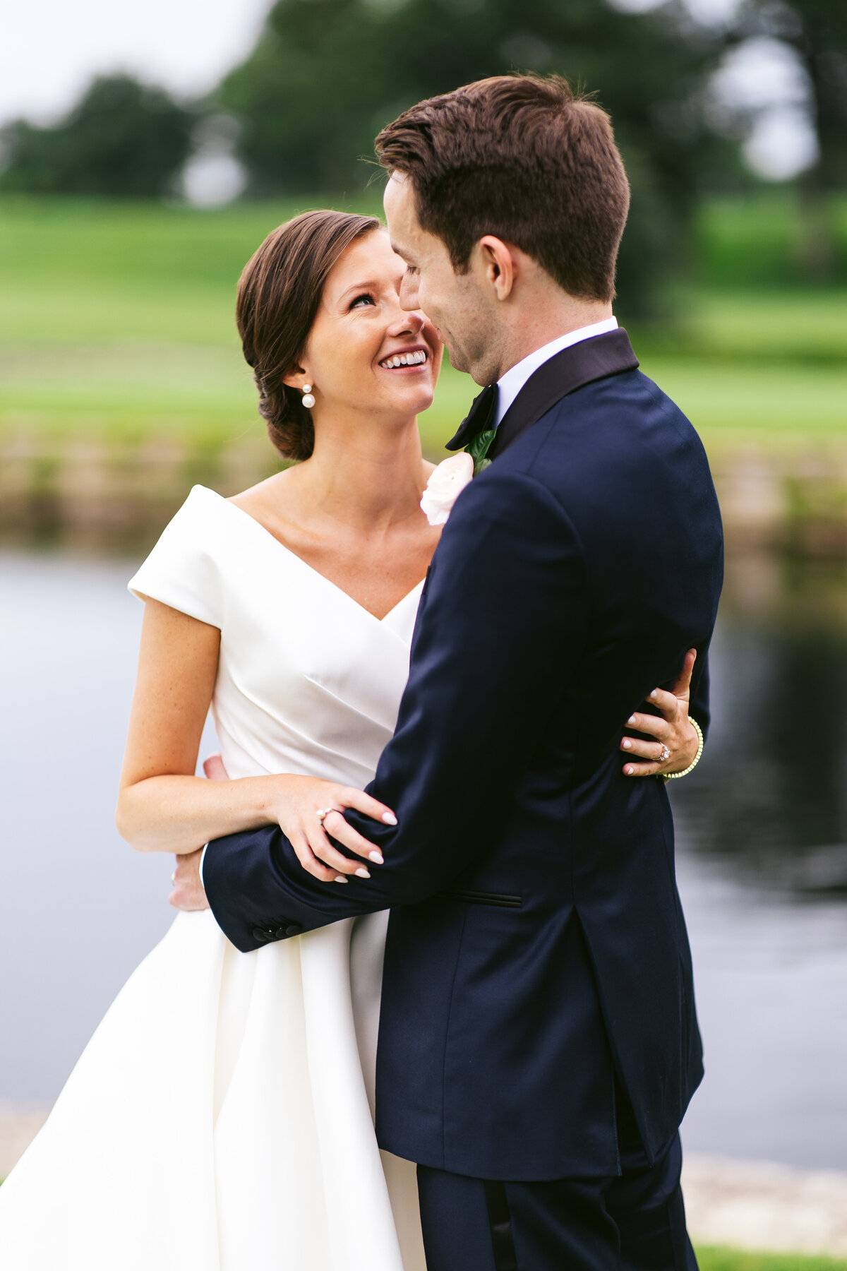 NicodemCreative-Kitty+SpencerWedding-ButterfieldCountryClub-587