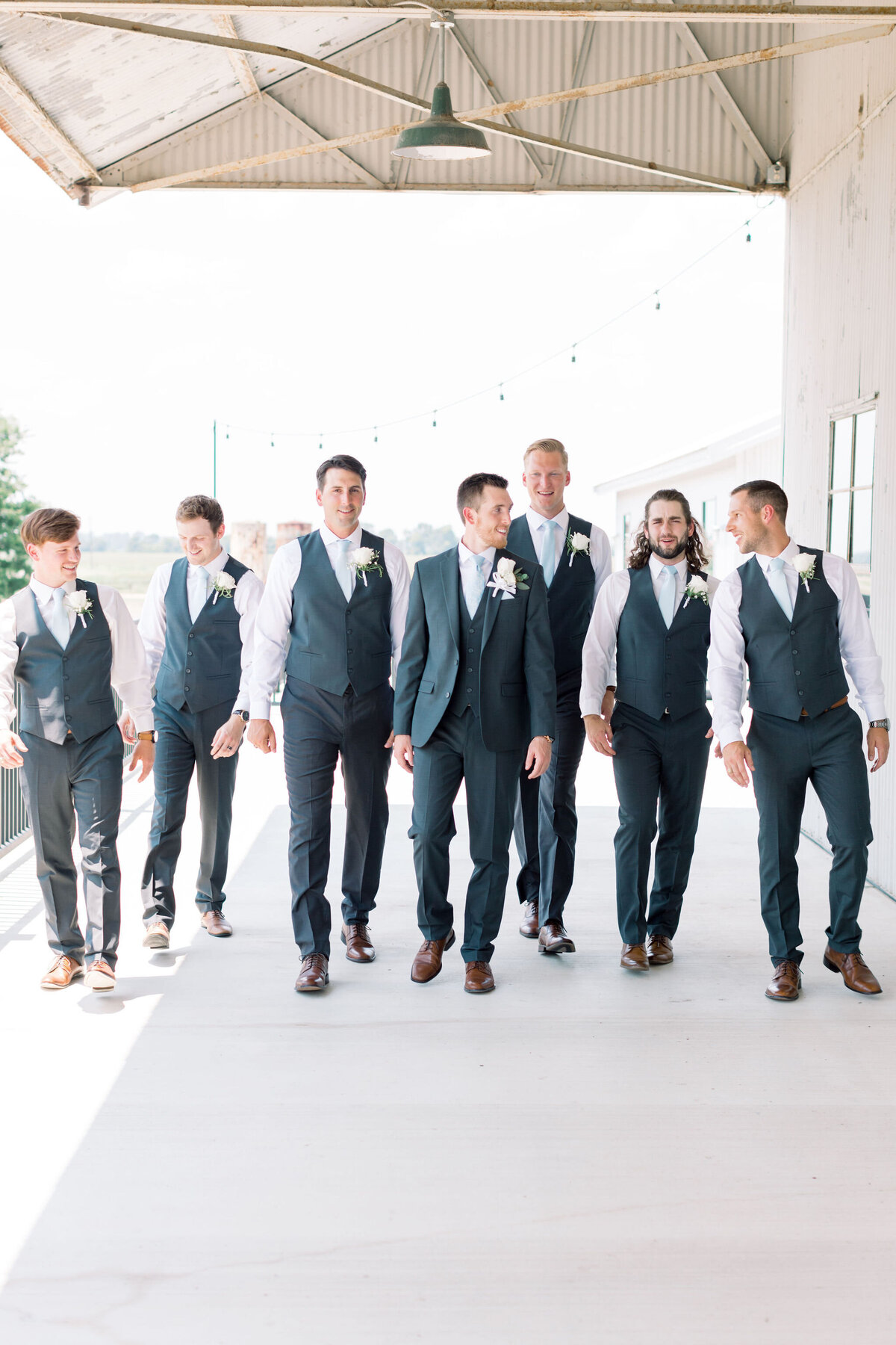 summer-rustic-blue-gin-wedding-27