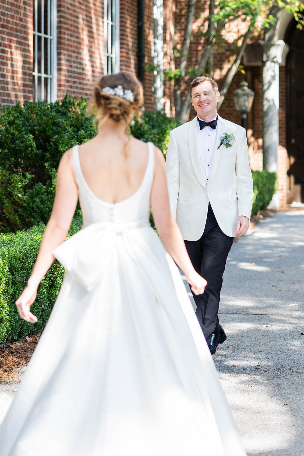 Bride and groom portrait at St. Luke's Episcopal Church