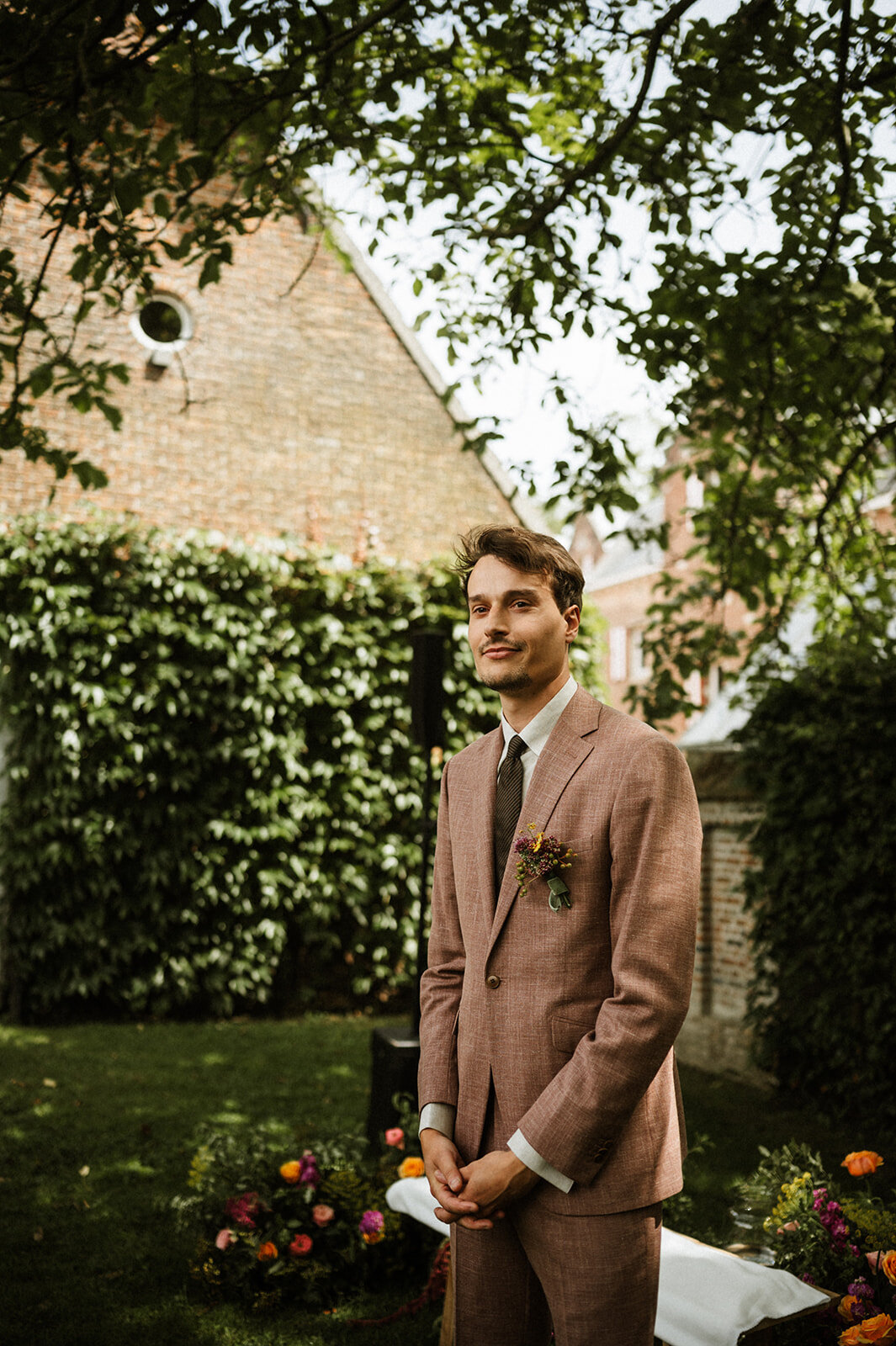 Herentals, salon weddings, moody, authentiek, alternatief trouwen,bruid, 2026, elopent, intiem, spontaan, tijdloos, trouwfotograaf, antwerpen - ceremonie-69