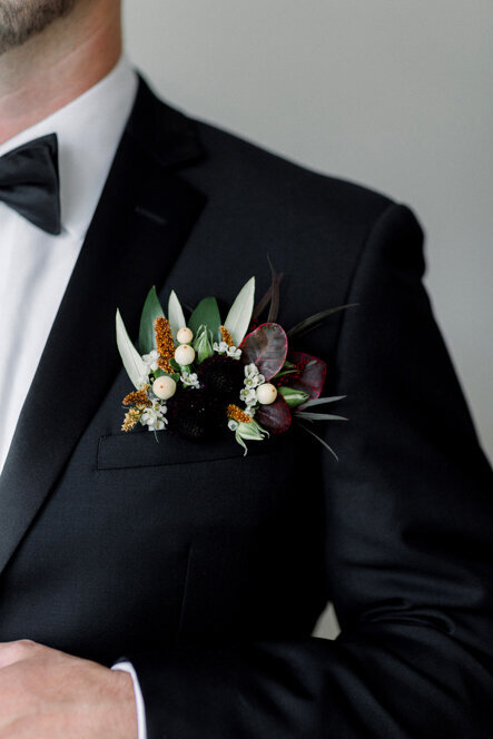 love_tree_studios_-capital_bluffs_wedding_0021b