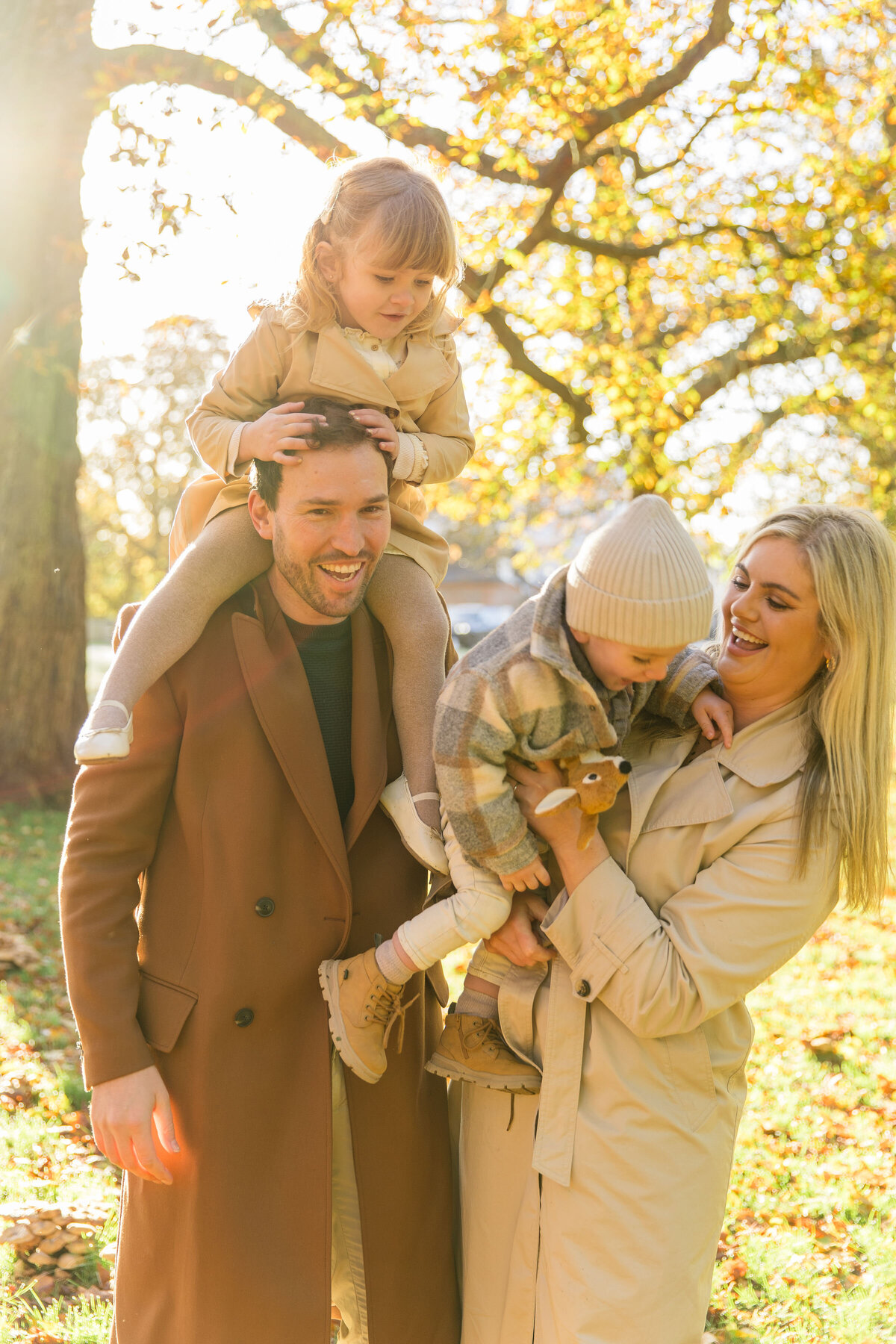 autumn-family-photography-bushy-park-roberta-facchini-photography-15
