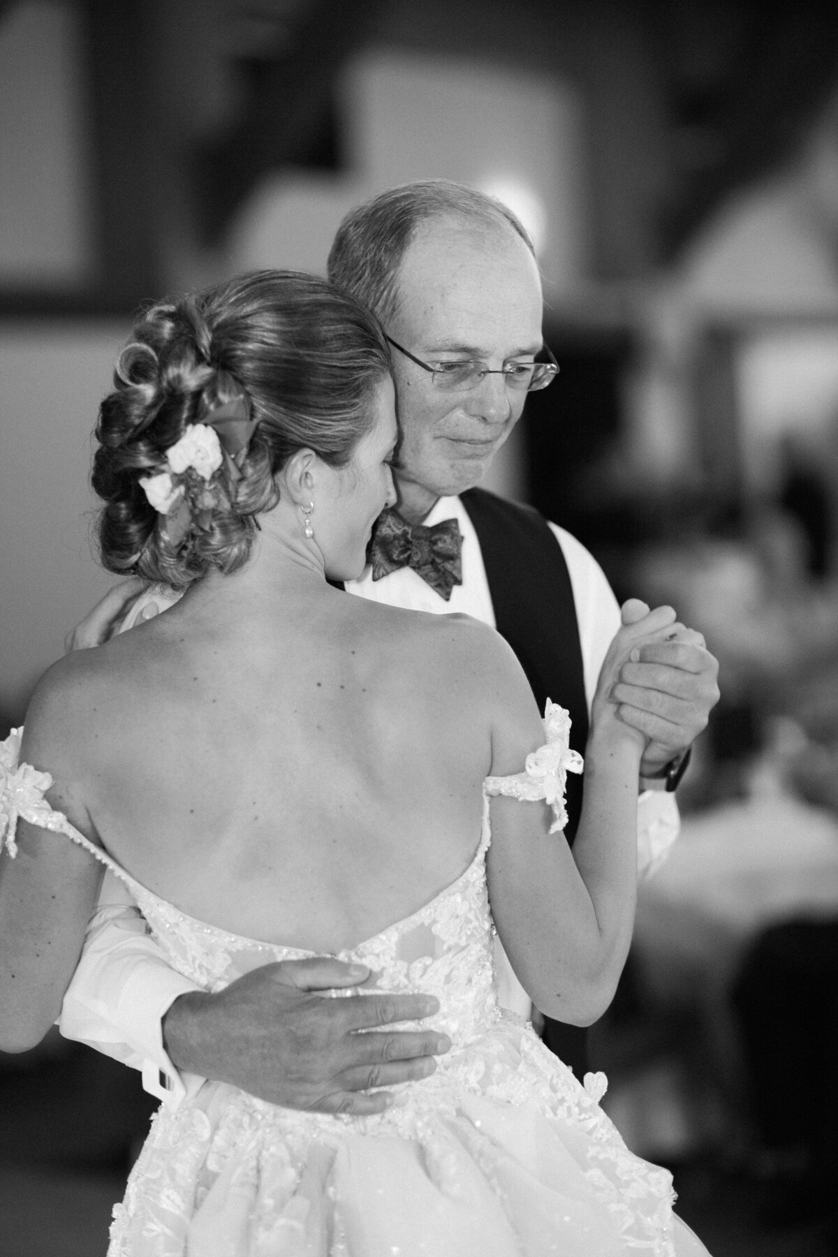 Alyeska-Wedding-Photographer-CorinneGraves-1120