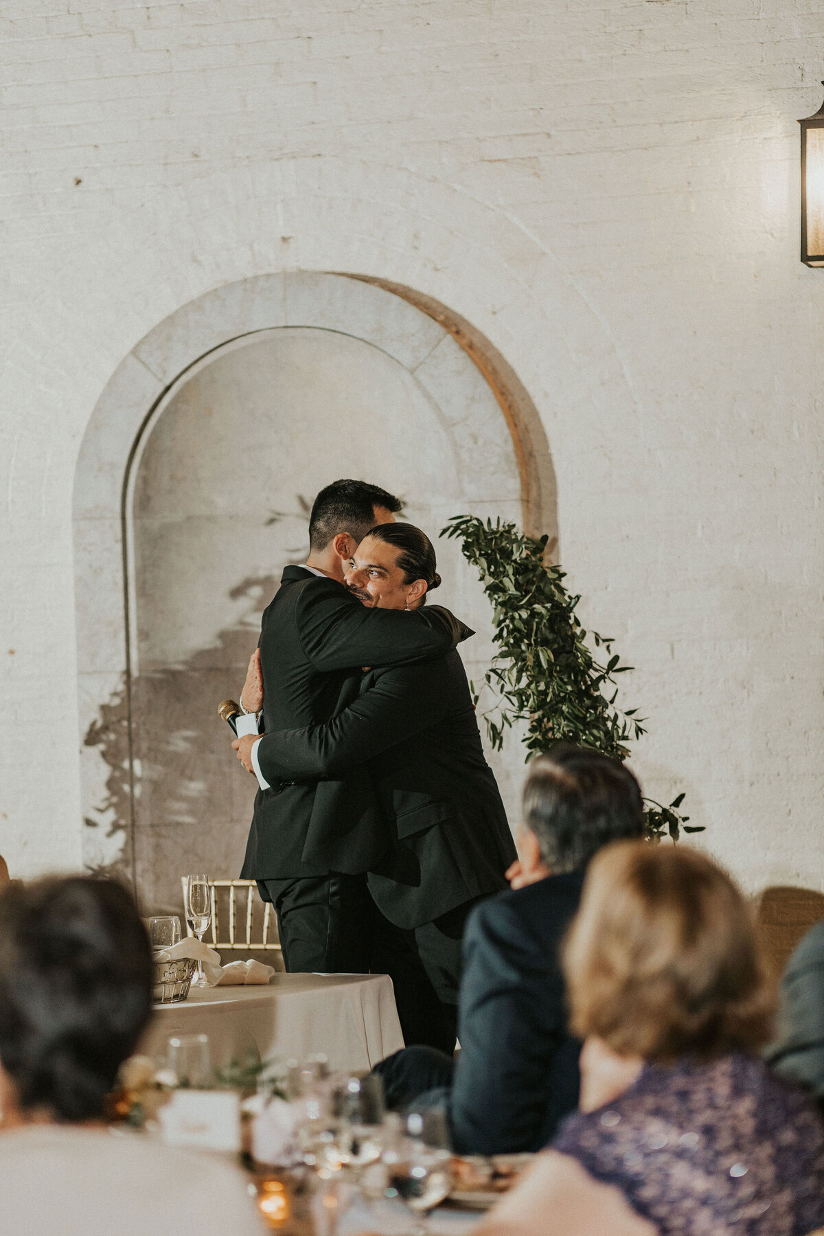 WELLING-FLORES.Wedding.EngineersClub-rcptn-128