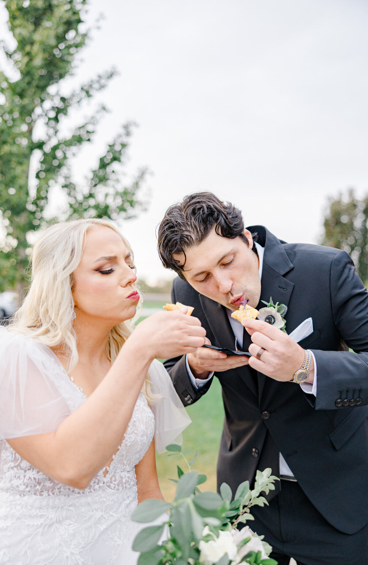 gabby-nico-ottawa-wedding-aquatopia-carp-2023-60