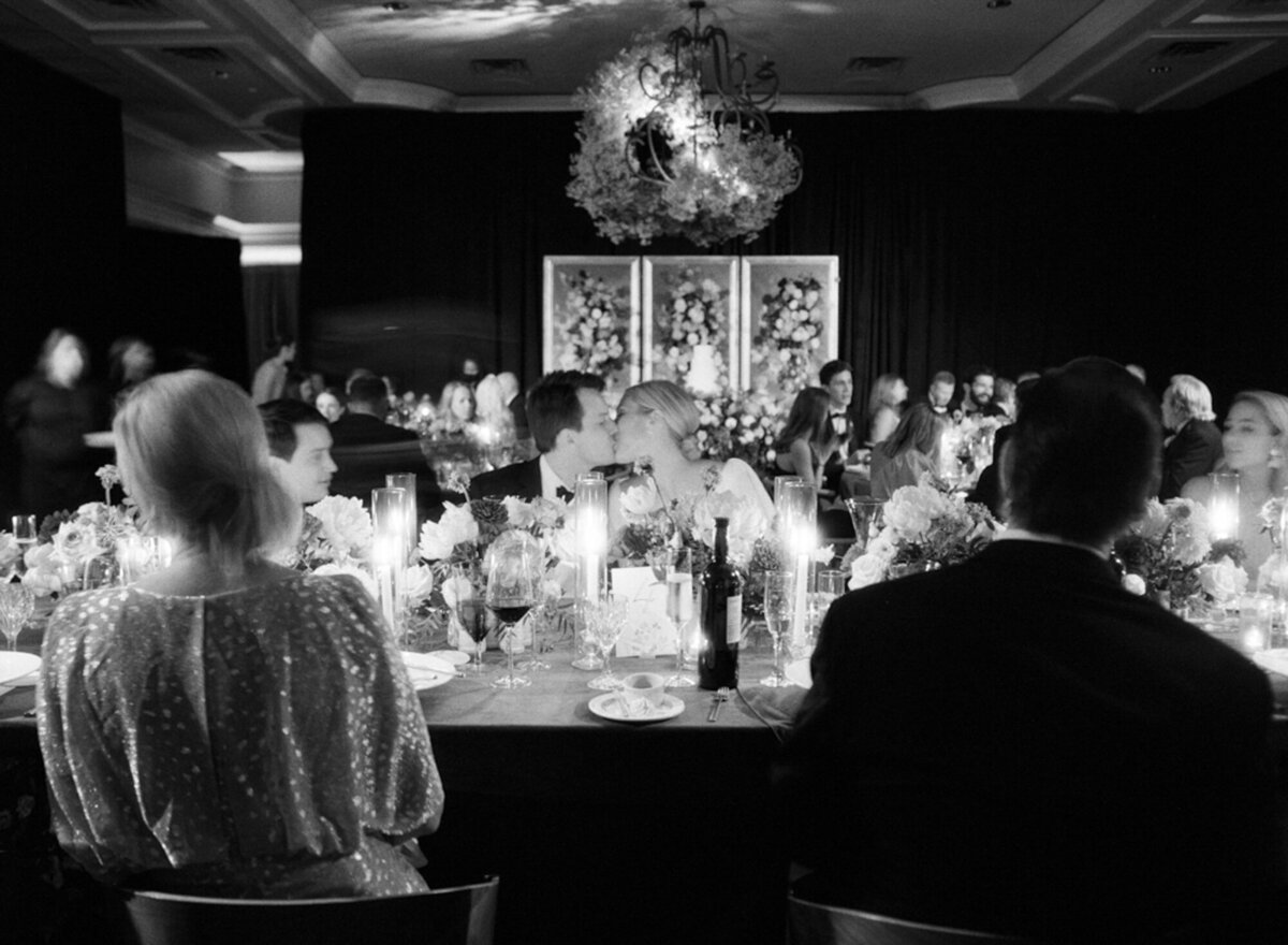 Real-Genuine-Wedding-Moments-Lance-Nicoll-47