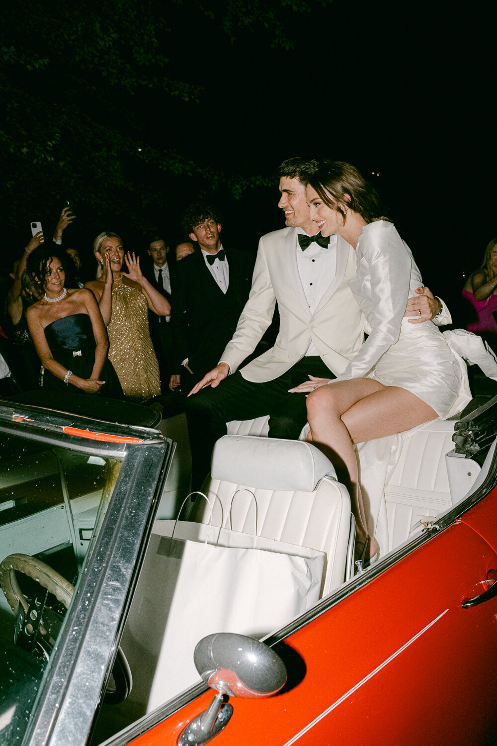 Kara-Jean-Wedding-Photography - 8405 - DSC_8405 - 0002 - 12 -  - 2752 x 4128