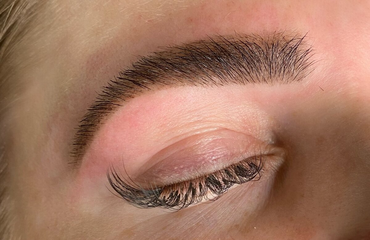 Brow Services at ana Artistry
