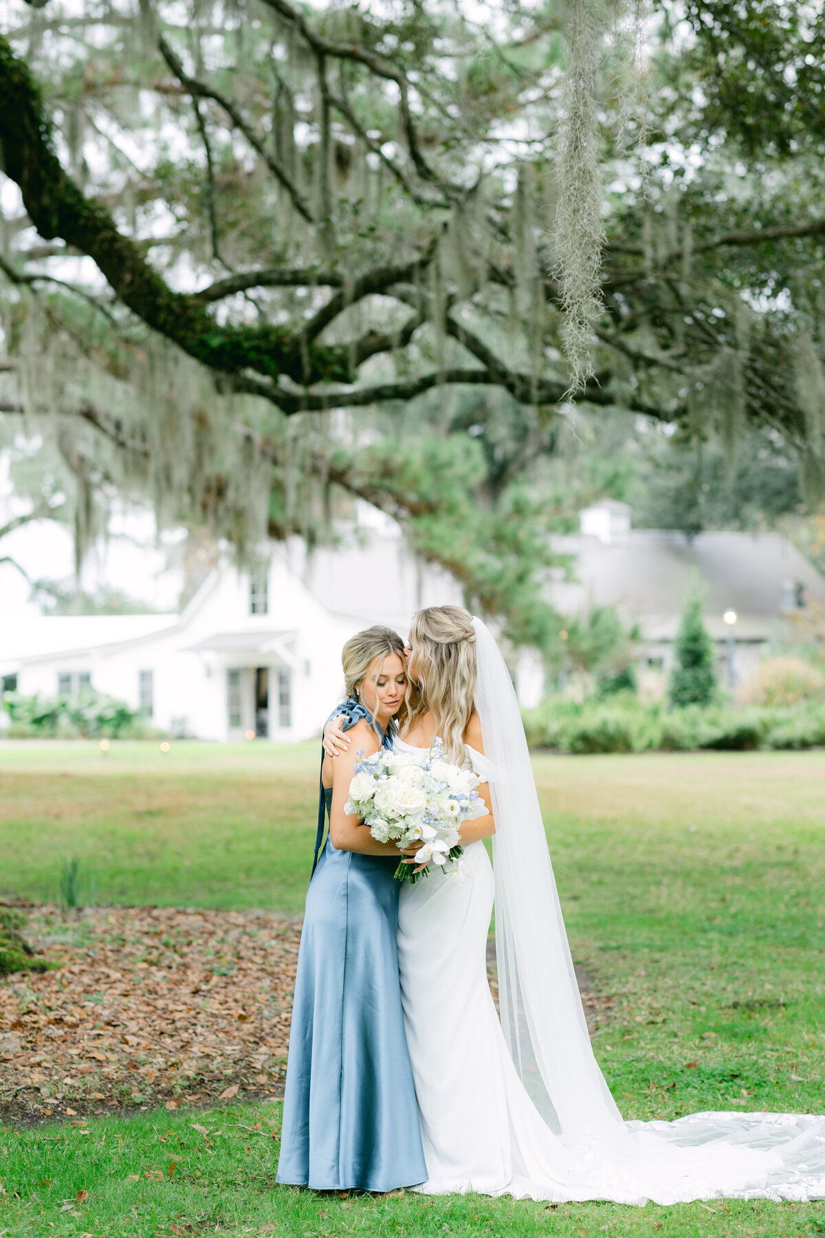 Katherine Horton Photography Sarah & Trey's Wedding Day Bride & Bridesmaids 034