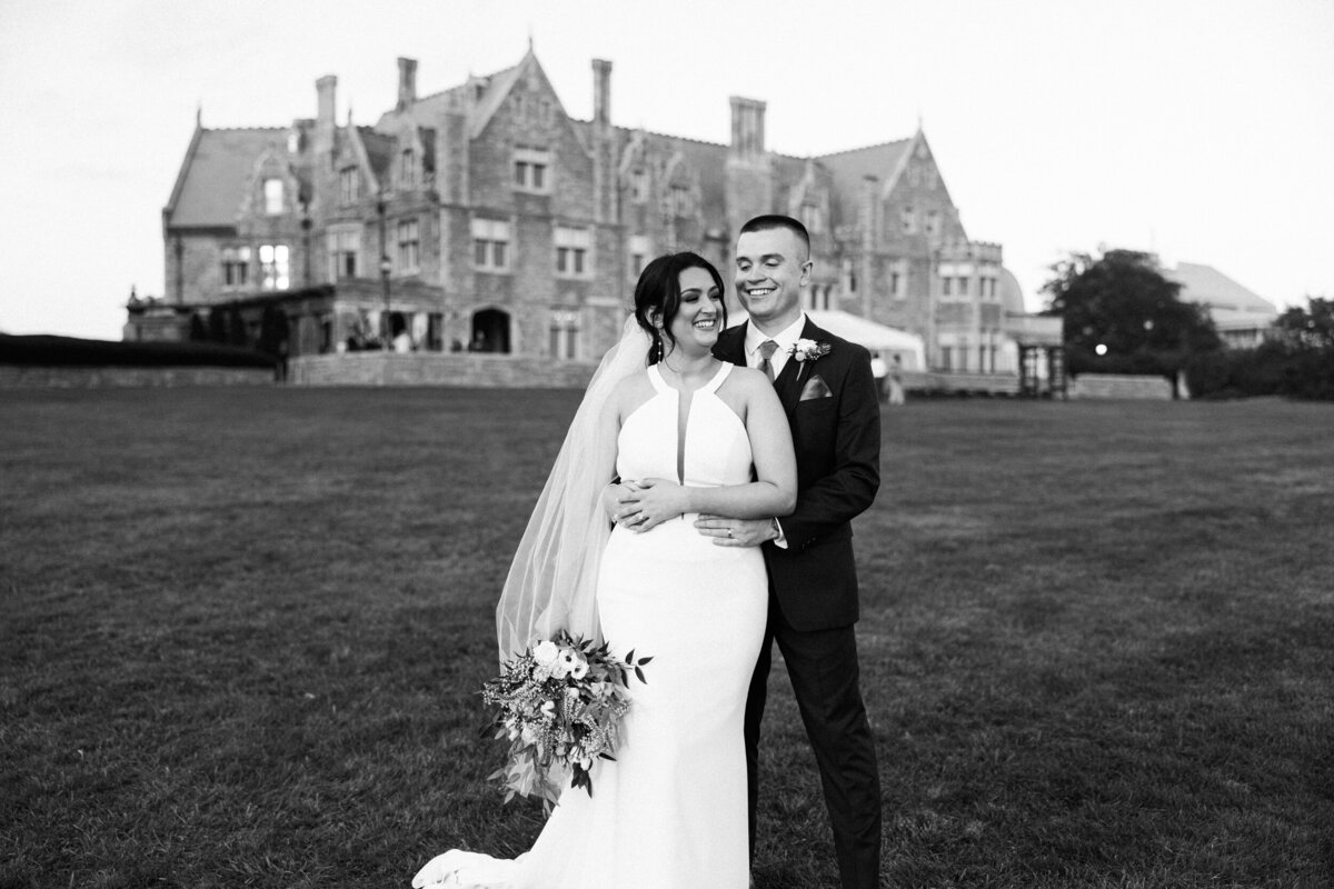 Brandford_House_CT_Shore_Wedding-2