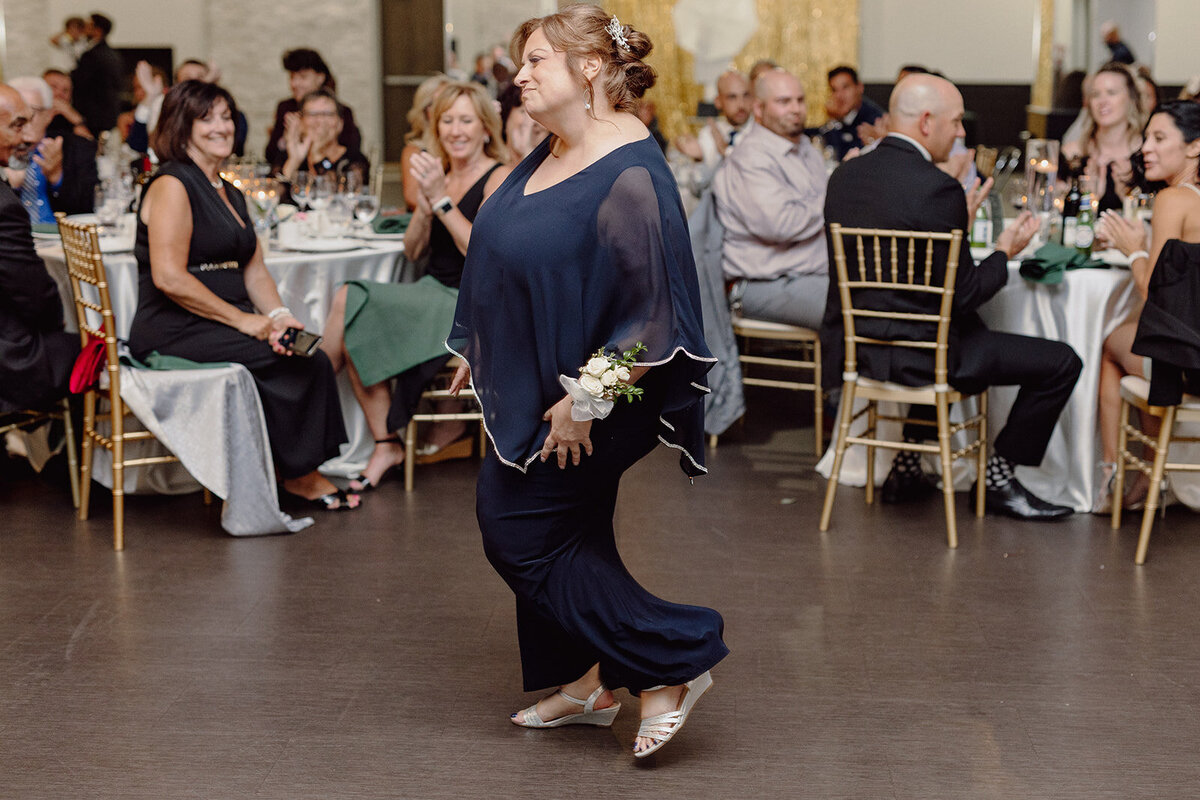 Emily and Dan - St. Catharines Wedding - Photos by Split Rail Studios0919