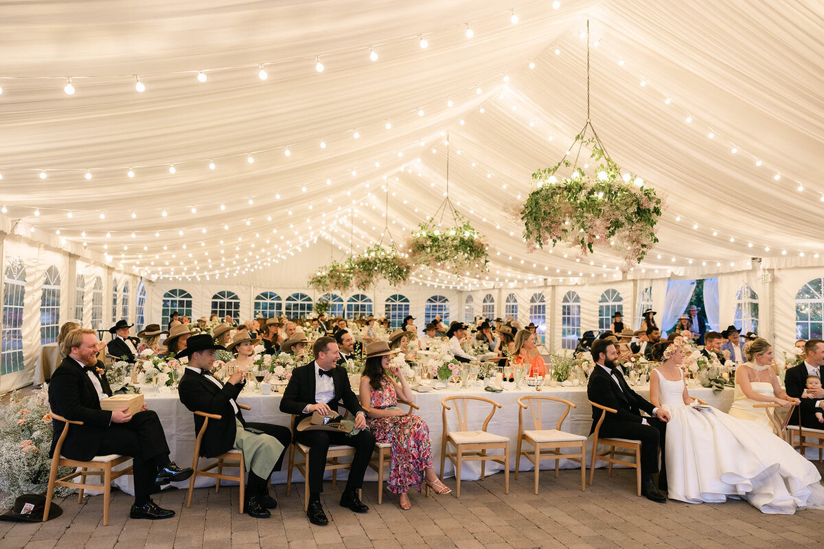 Olivia&TomSneakPeeks(Wedding)-192
