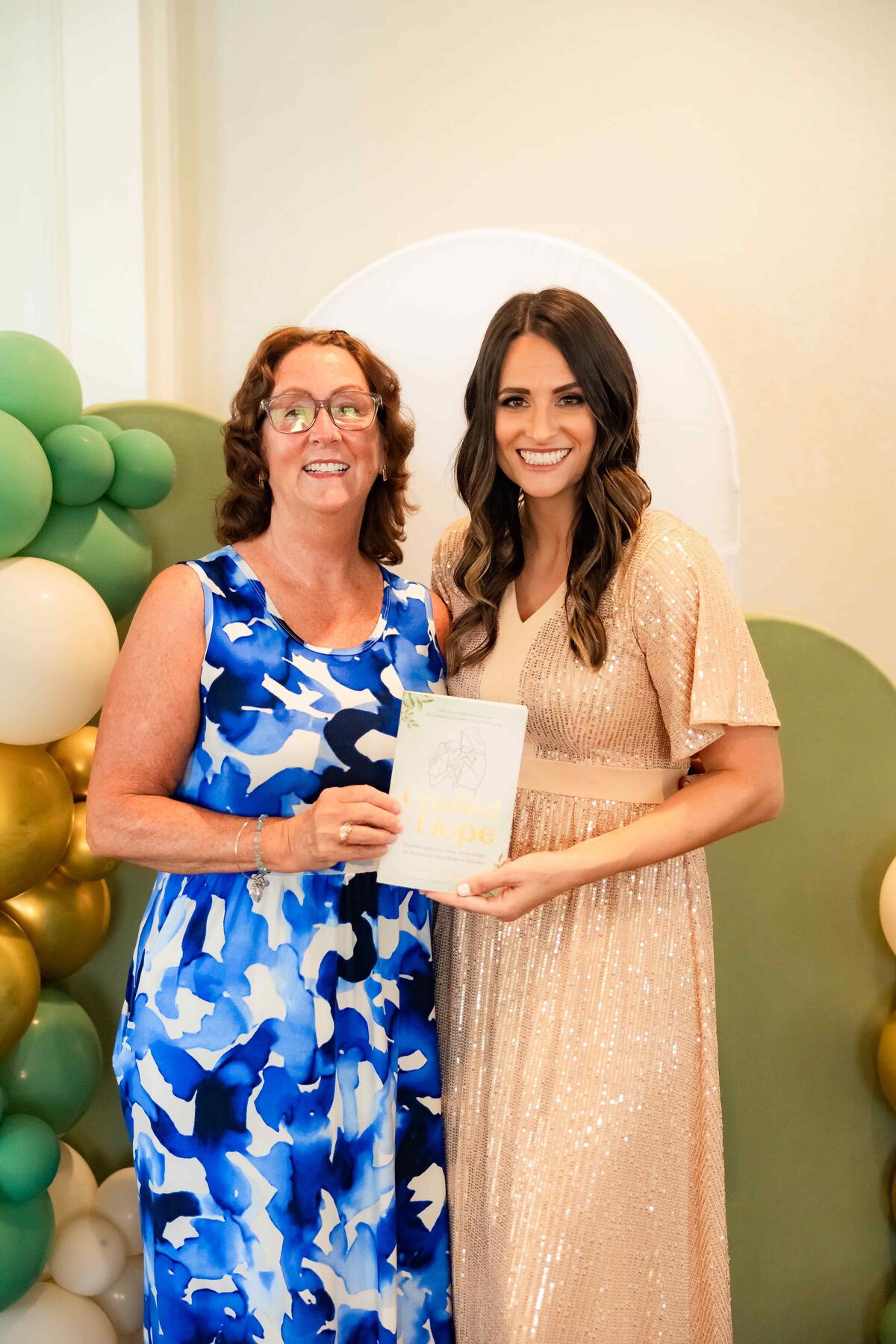 Ashley Opliger Cradled in Hope Book Launch Party, biblical book for grieving moms, miscarriage, stillbirth, infant loss, christian author (36)