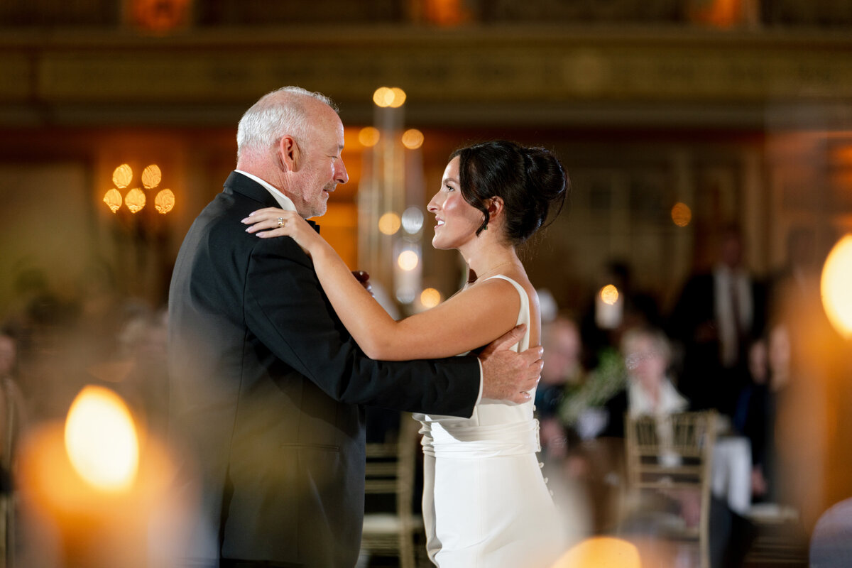 Berlez-Aspen-Avenue-Chicago-Wedding-Photographer-Palmer-House-Celebrate-Planning-Yanni-Design-Dimitra-Shannon-O'Brien-Magazine-Editorial-263