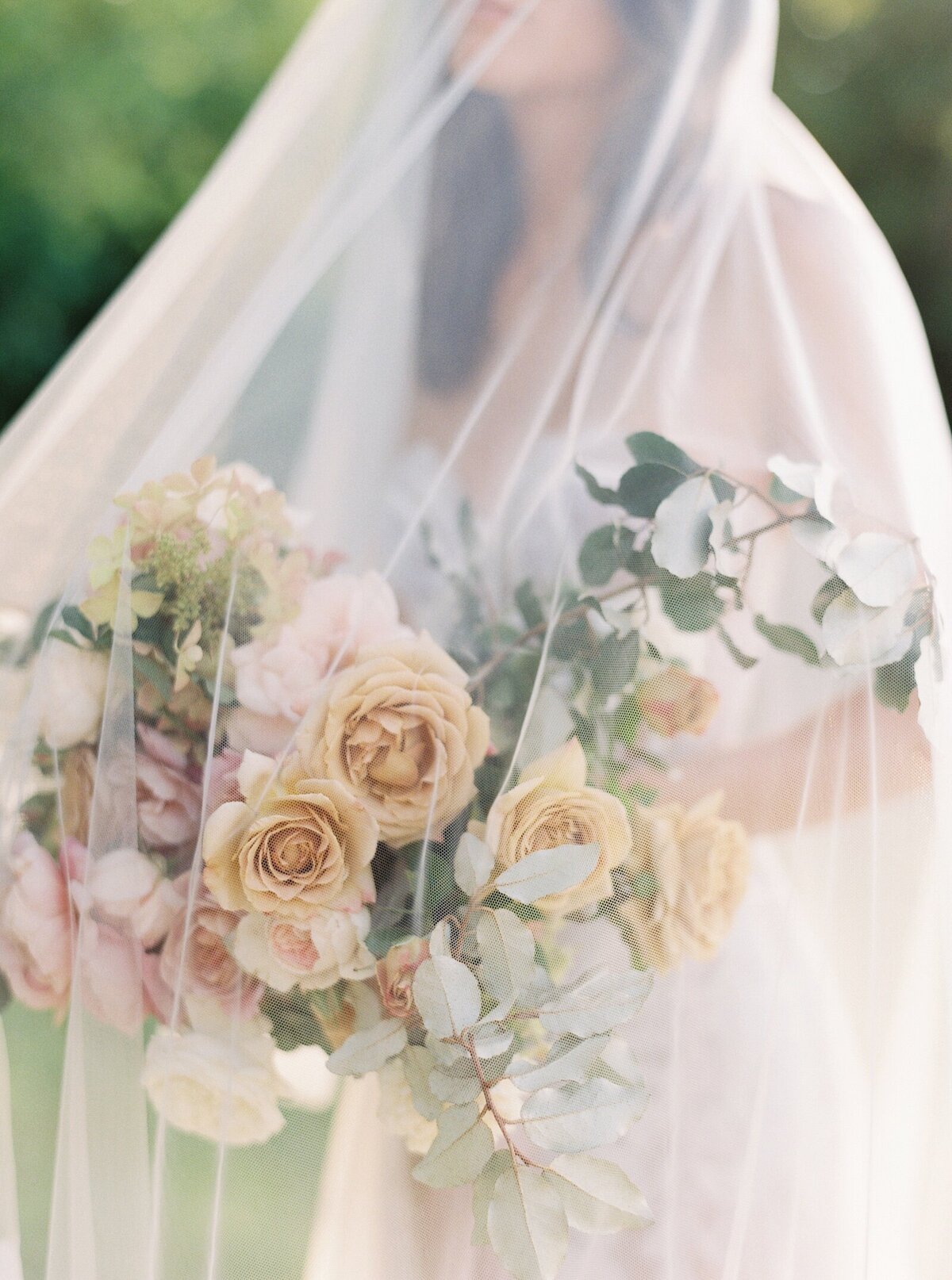Mint Spring Farm Wedding Venue with Sarah Sunstrom Photography on Wedding Sparrow_0039