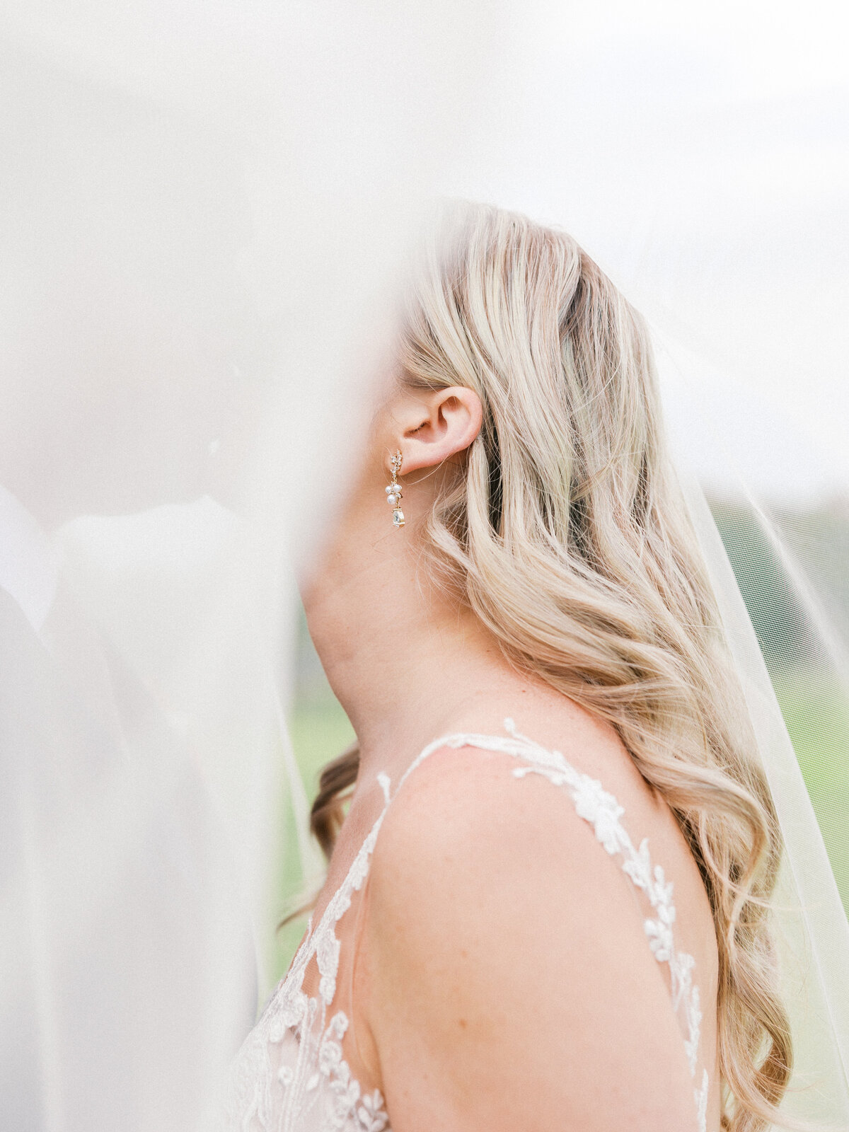Lauren-and-Shane-Fox-Chapel-Country-Club-Pittsburgh-Wedding-Photography-Previews-48
