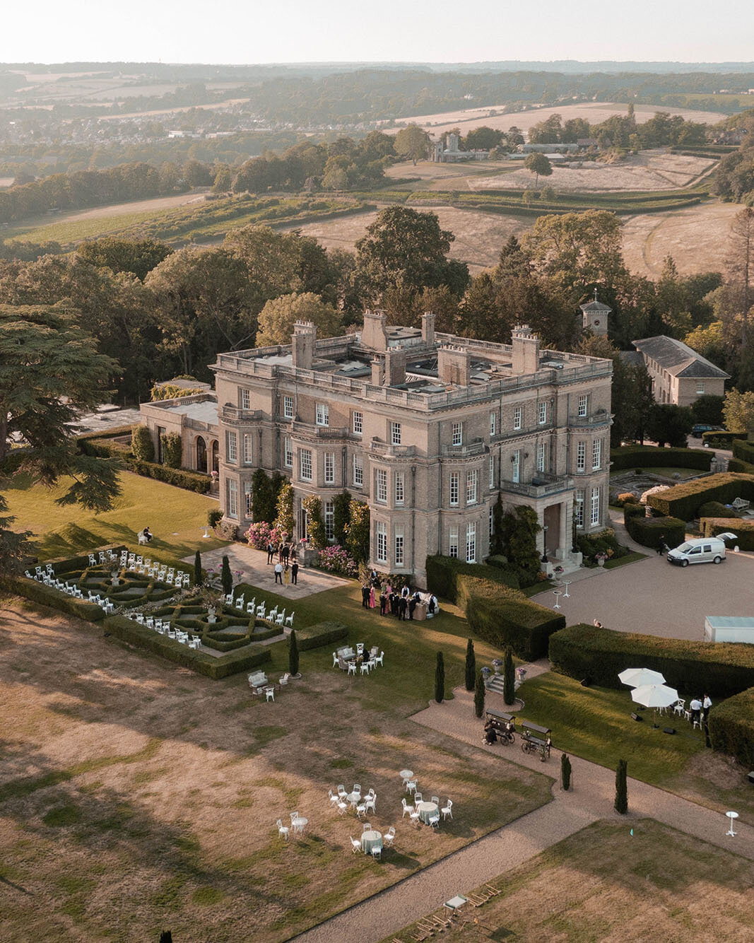 Dominique Alba Studio Hedsor House UK wedding 2
