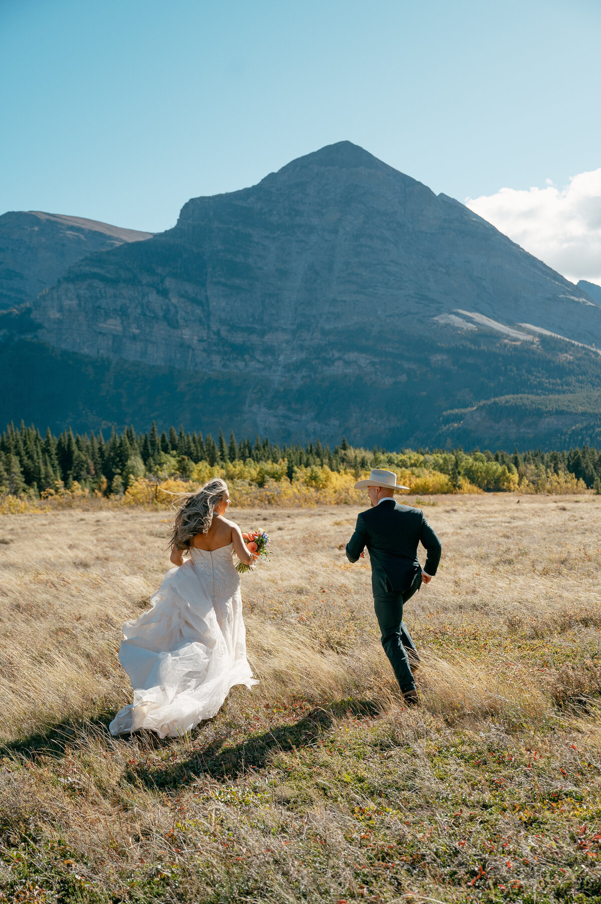 presley-gray-photo-boho-glacier-park-elopement-7773