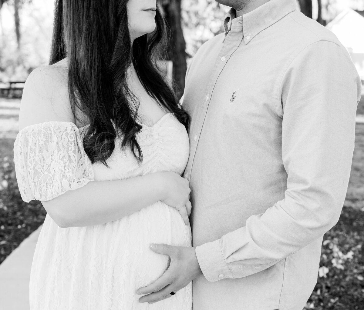 Sweet maternity session, expecting their first child. Serving Bainbridge, GA, Tallahassee, FL & surrounding areas. 