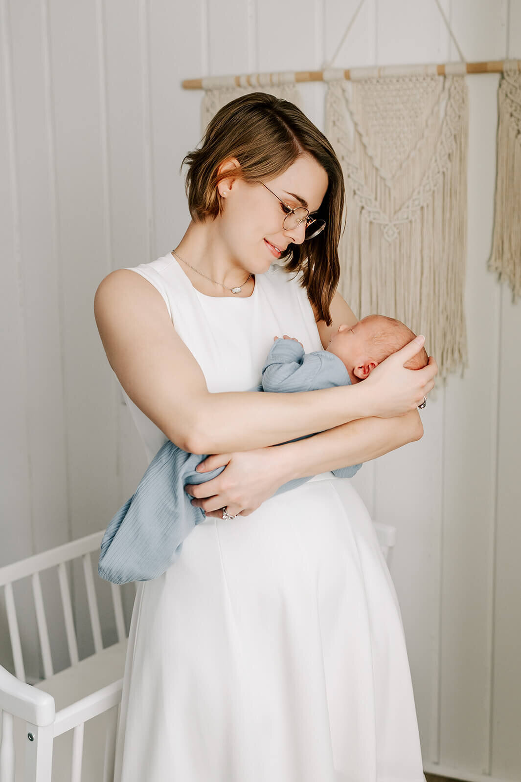 greensboro-newborn-photographer-lifestyle-studio-103
