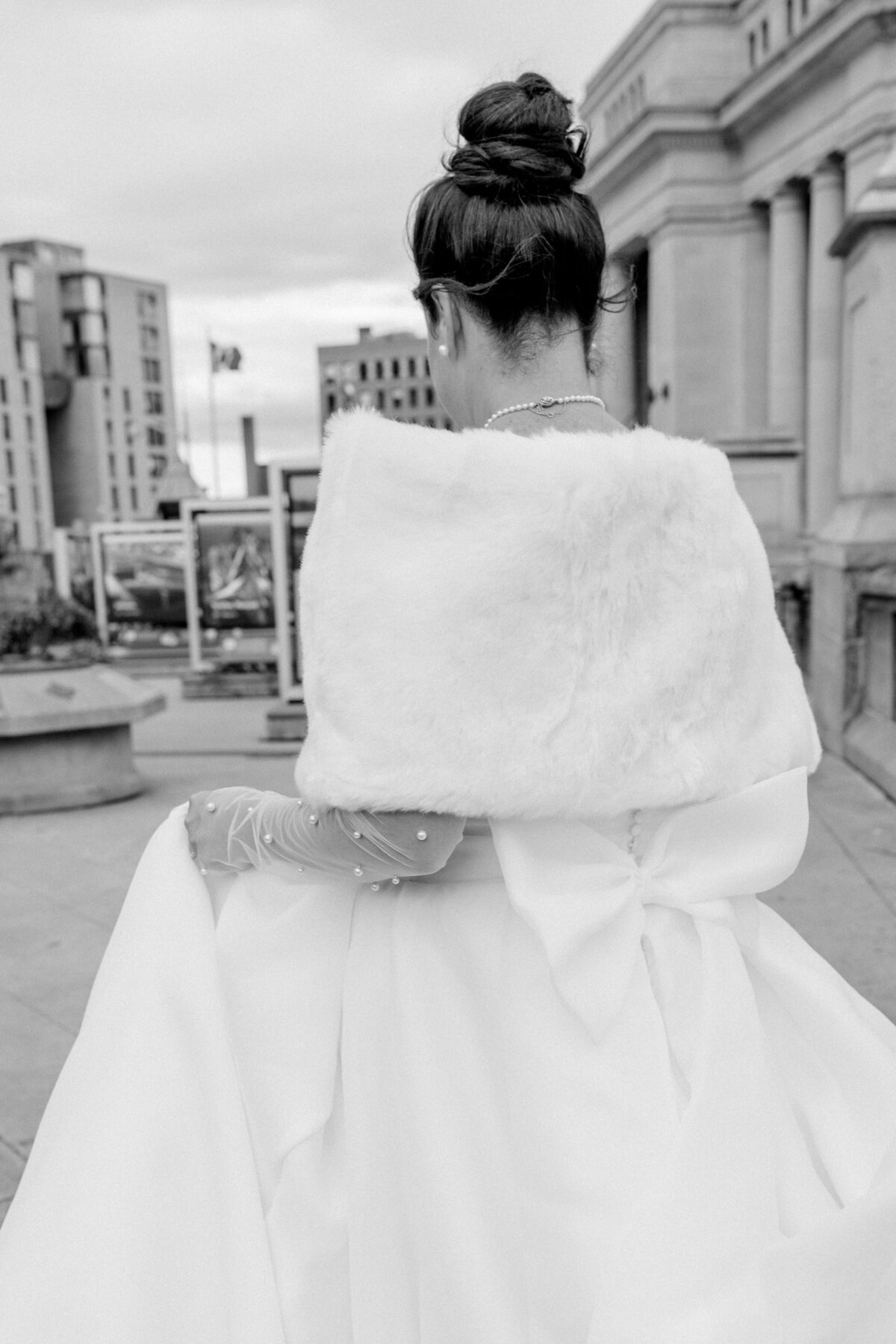 0916 Pascale and Nicolas NAC OBorn Room Wedding Downtown_Ottawa_Photography by Emma