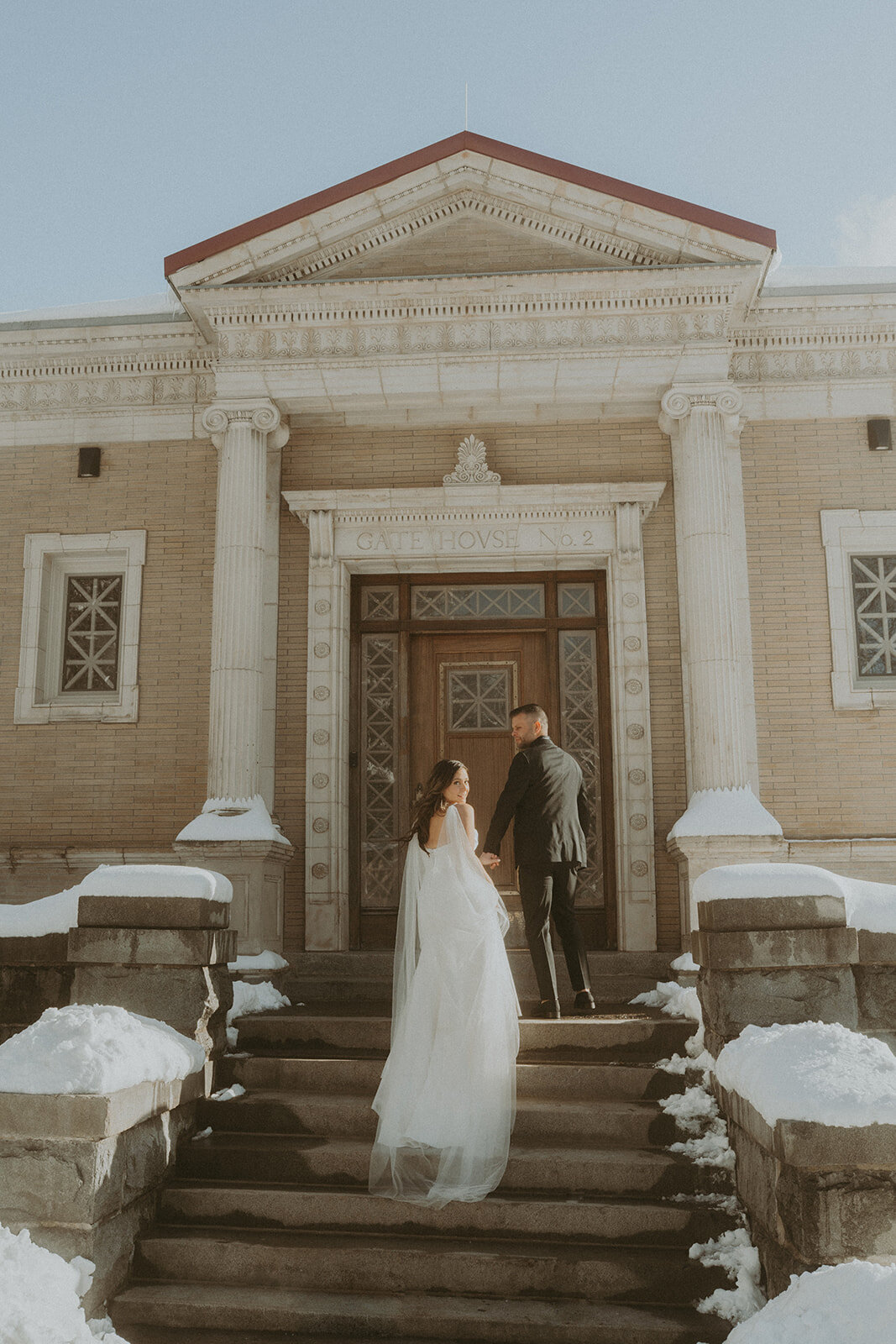 Loraleah Marie Photography | The Highland Rochester NY | Wedding | NYE WEDDING | HIGHLAND PARK | travel photographer-236