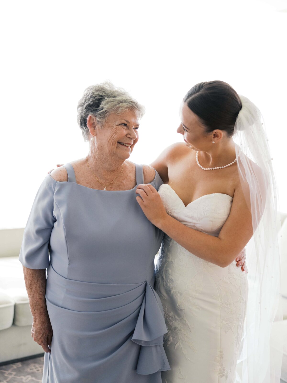 Danielle-Defayette-Photography-DAR-Wedding-DC-130