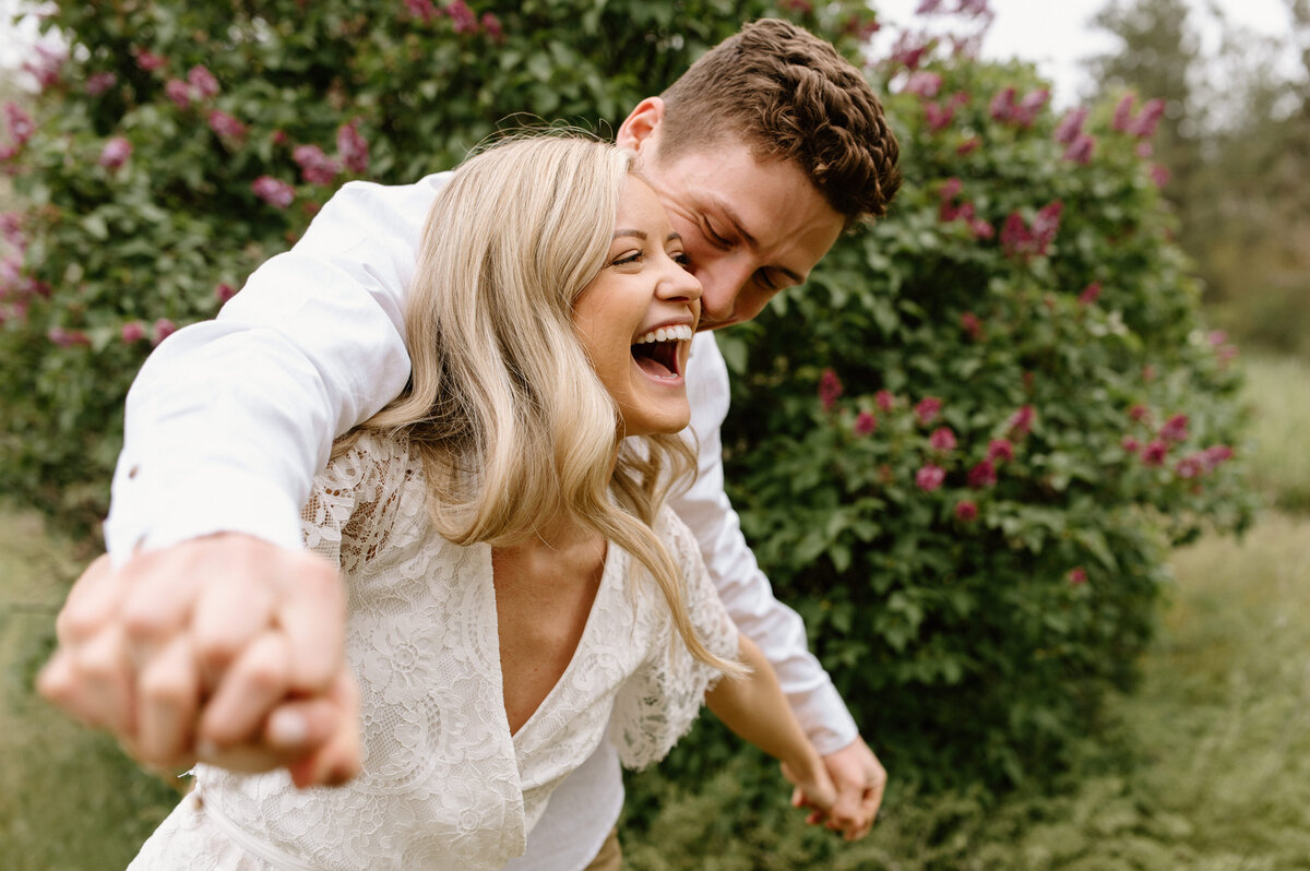 spokane_river_spring_engagement_session_02
