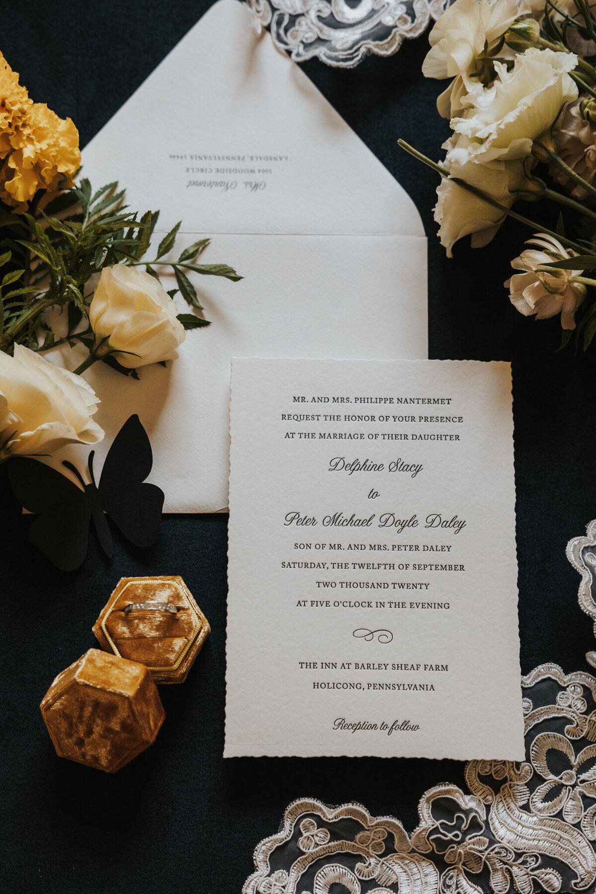 detail image of wedding invite