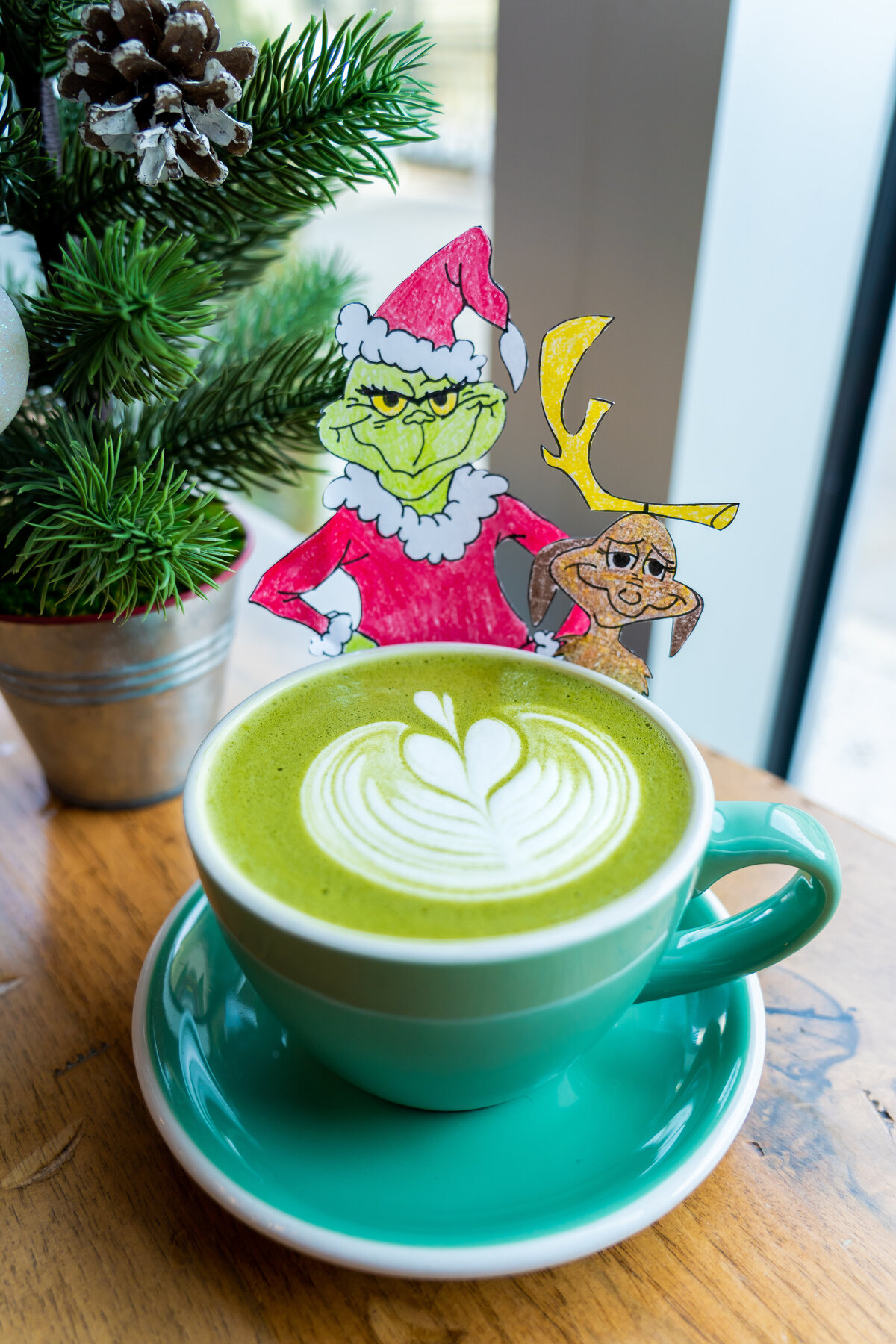 Grinch Latte 2
