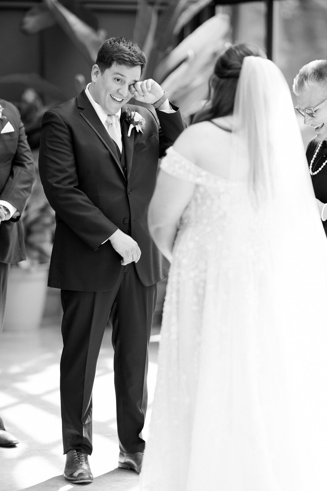 Conservatory at Evergreen Wedding Indianapolis Alison Mae PhotographyAMP03070
