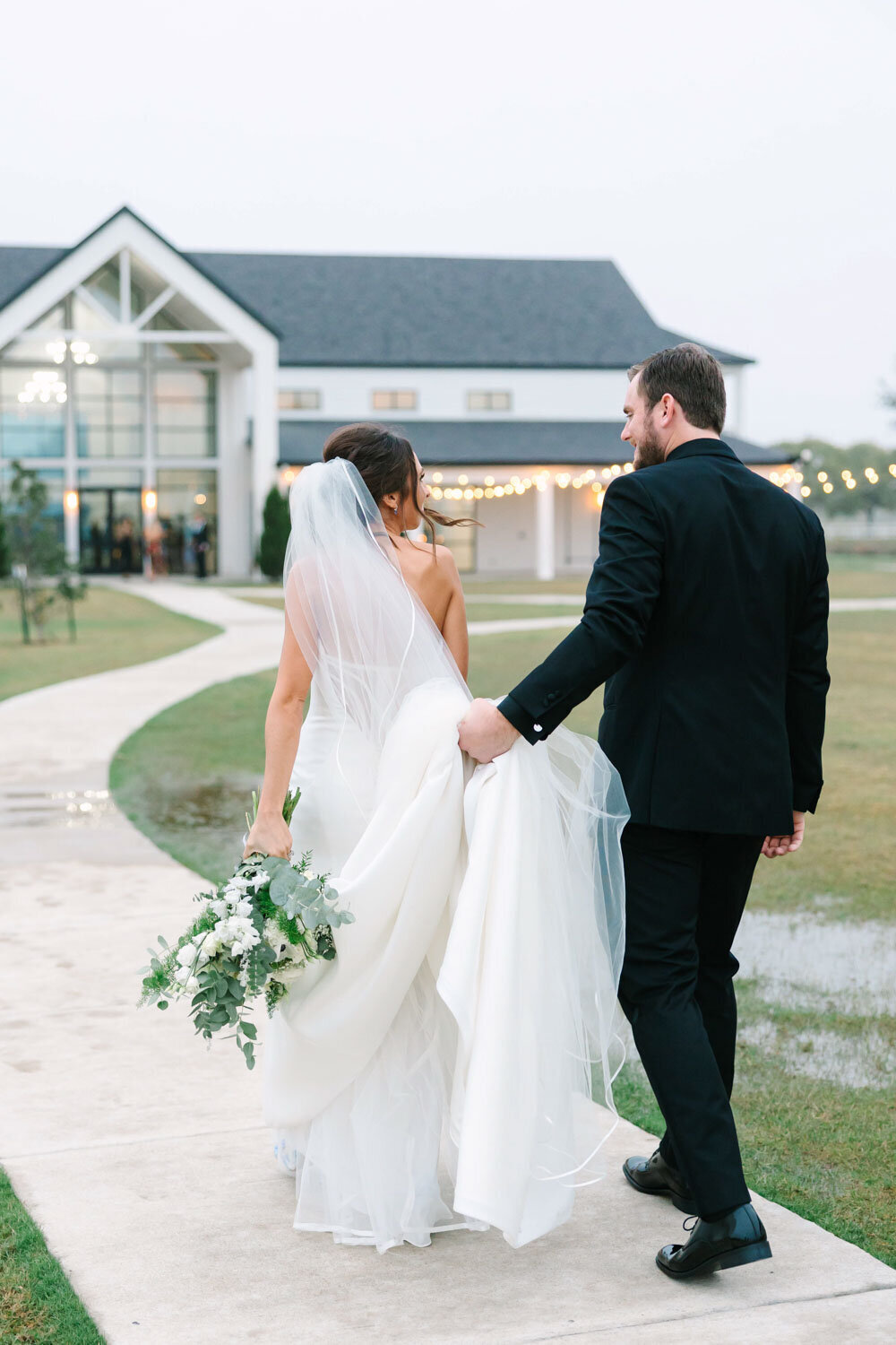 Sydney-and-Carsen-Luxury-wedding-in-Dallas-Texas-Bella-Vista-Wedding-Planning-069