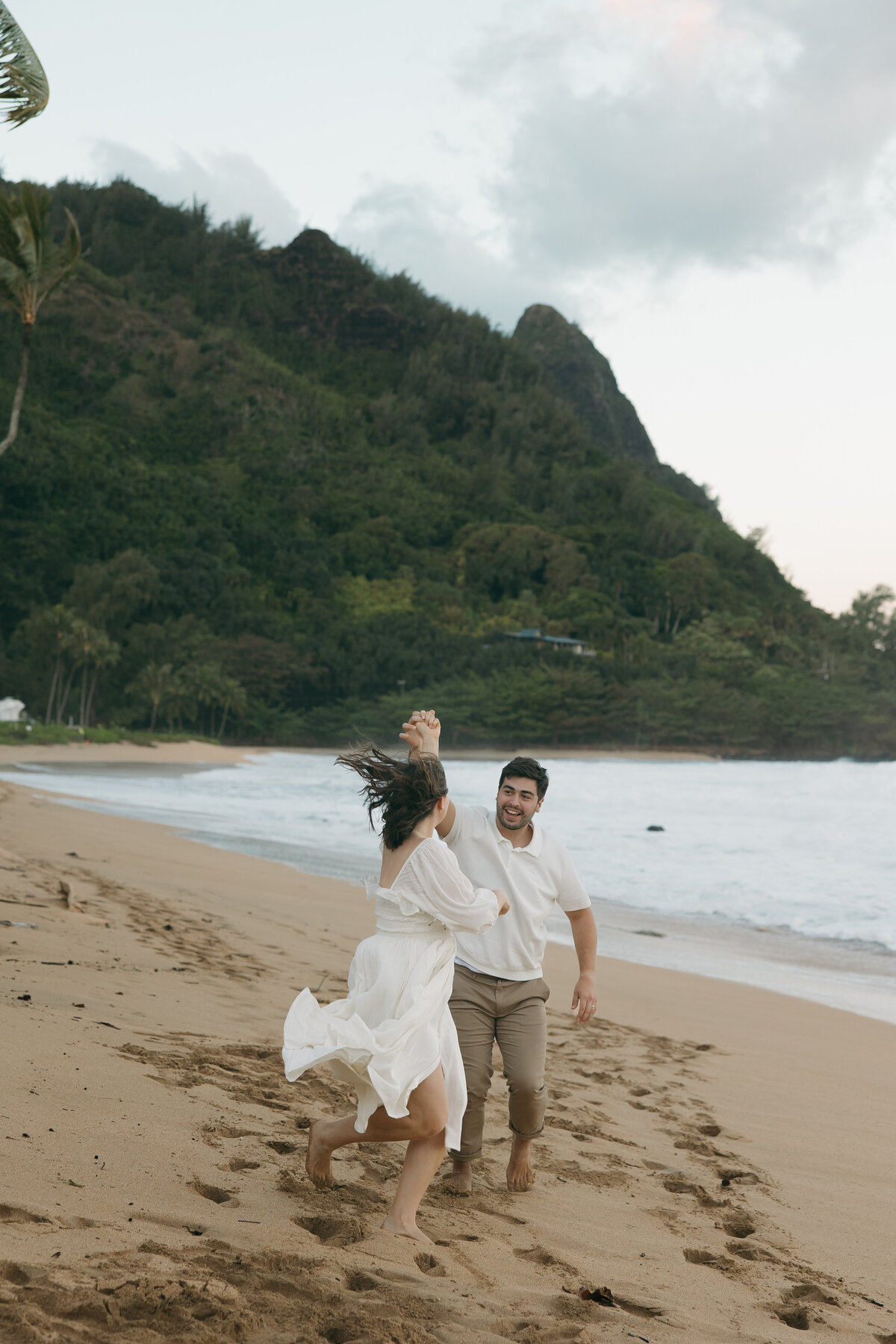 Hawaii elopement / kauai hawaii elopement / hawaii destination wedding / Sophia photo co / north shore hawaii elopement / white dress for beach photos / vow renewal in hawaii / vow renewal kauai / kauai wedding photographer / big island wedding photographer / maui wedding photographer / elopement wedding photographer / Duluth Minnesota wedding photographer