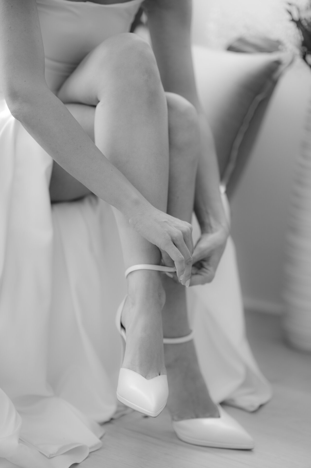 DIMOS BABLIS  WEDDING PHOTOGRAPHER brides preparationy_001