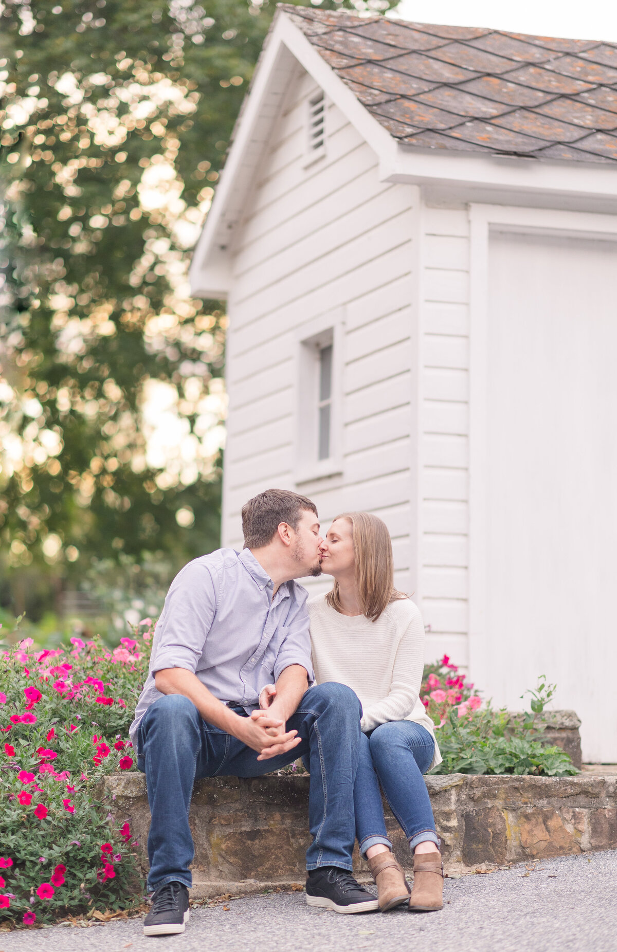 york pa couple at  john rudy park in york pa by flowers