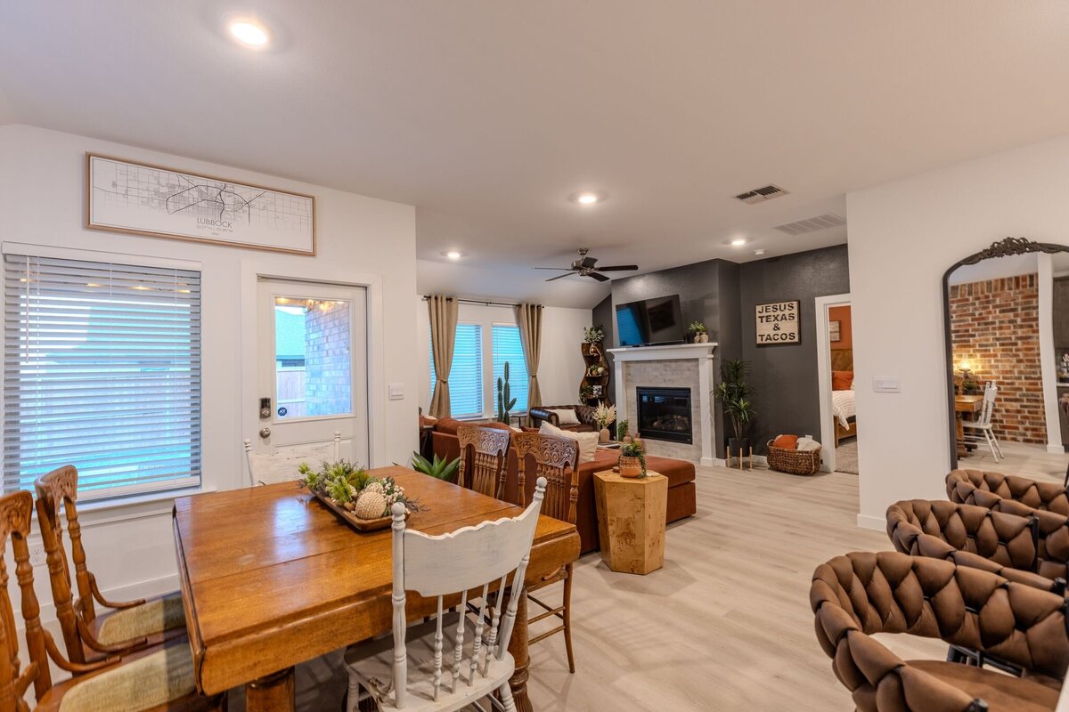 28_806 Hideout-0856-HDR