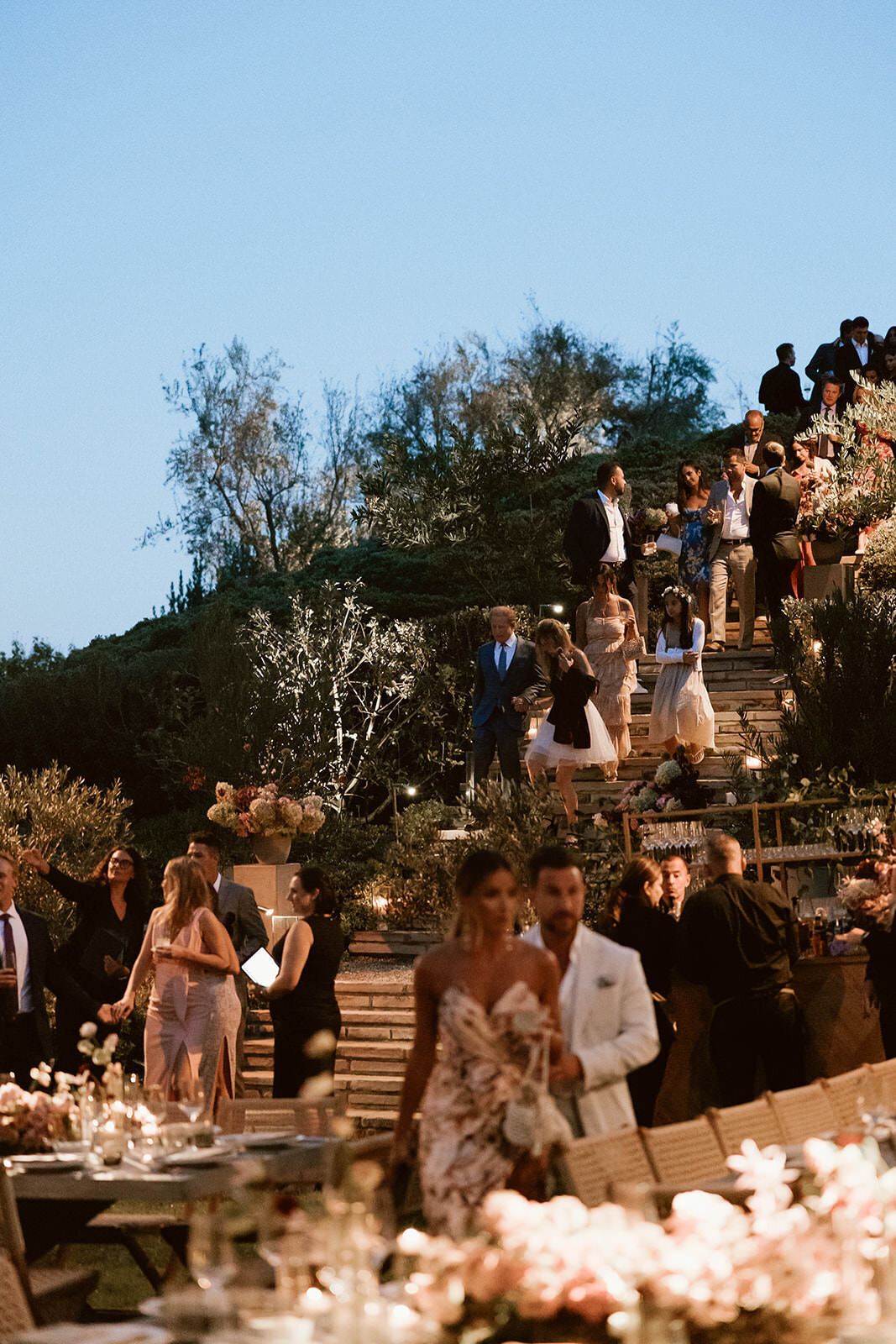 Backyard-Wedding-LosAngeles-ModernFamily-0229