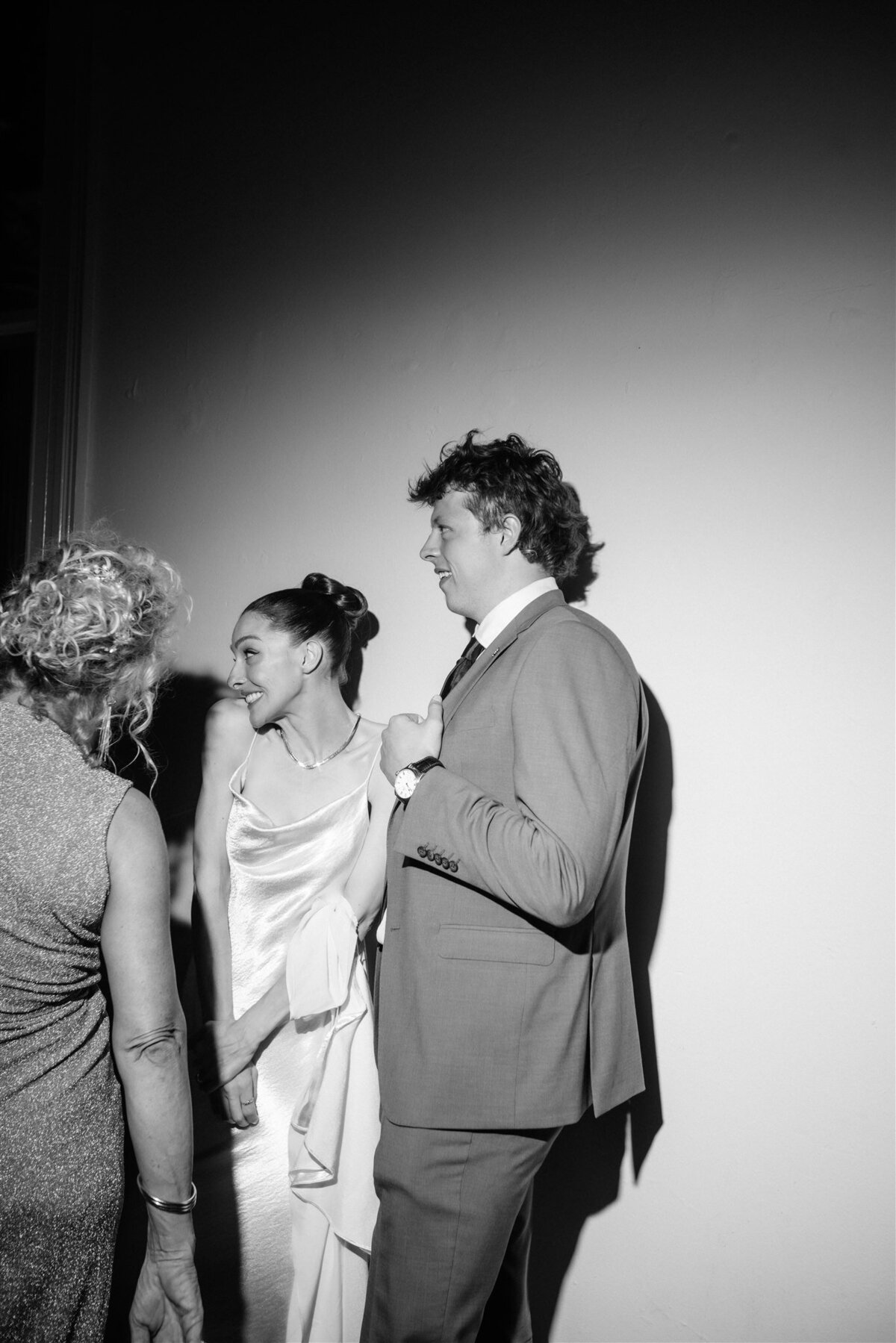 Maegan-Brown-Moments_20240120_Wedding_Stella-Julian_Botanical-Gardens_Sophia-Prahran-Arcade_3999